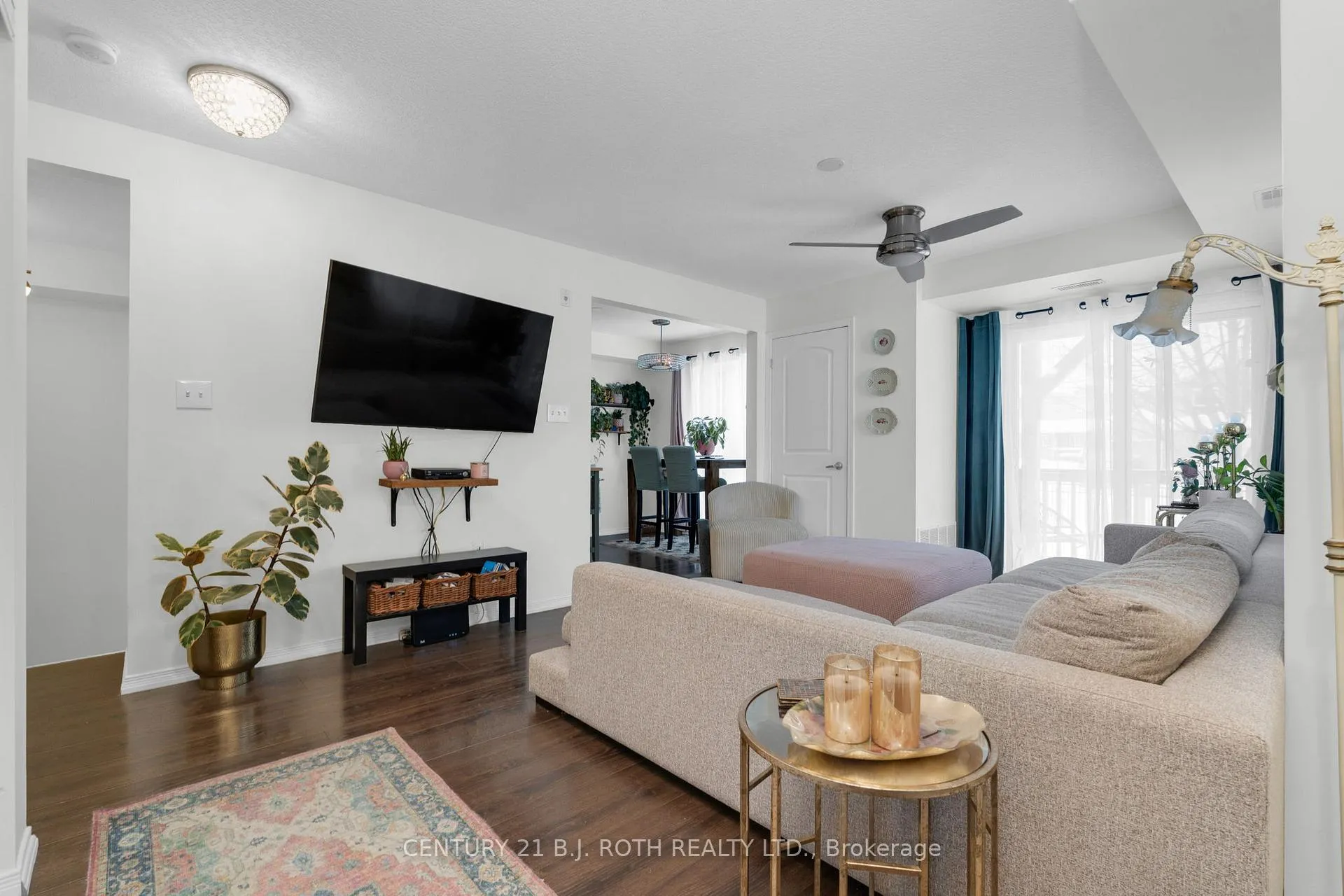 Photo 4 of Unit 4, 19 Cheltenham Road, Barrie, Georgian Drive — HOMEH
