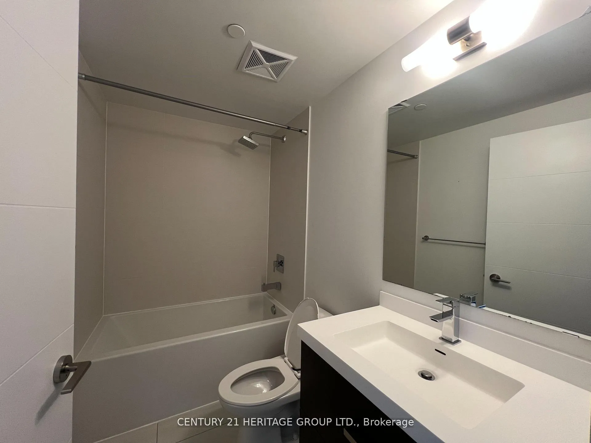 Photo 8 of Unit 1202, 50 Wellesley Street E, Toronto, Church-Yonge Corridor — HOMEH