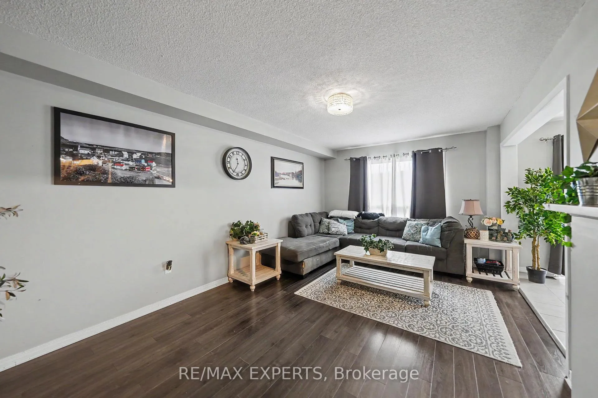 Photo 4 of 1261 Benson Street, Innisfil, Alcona — HOMEH