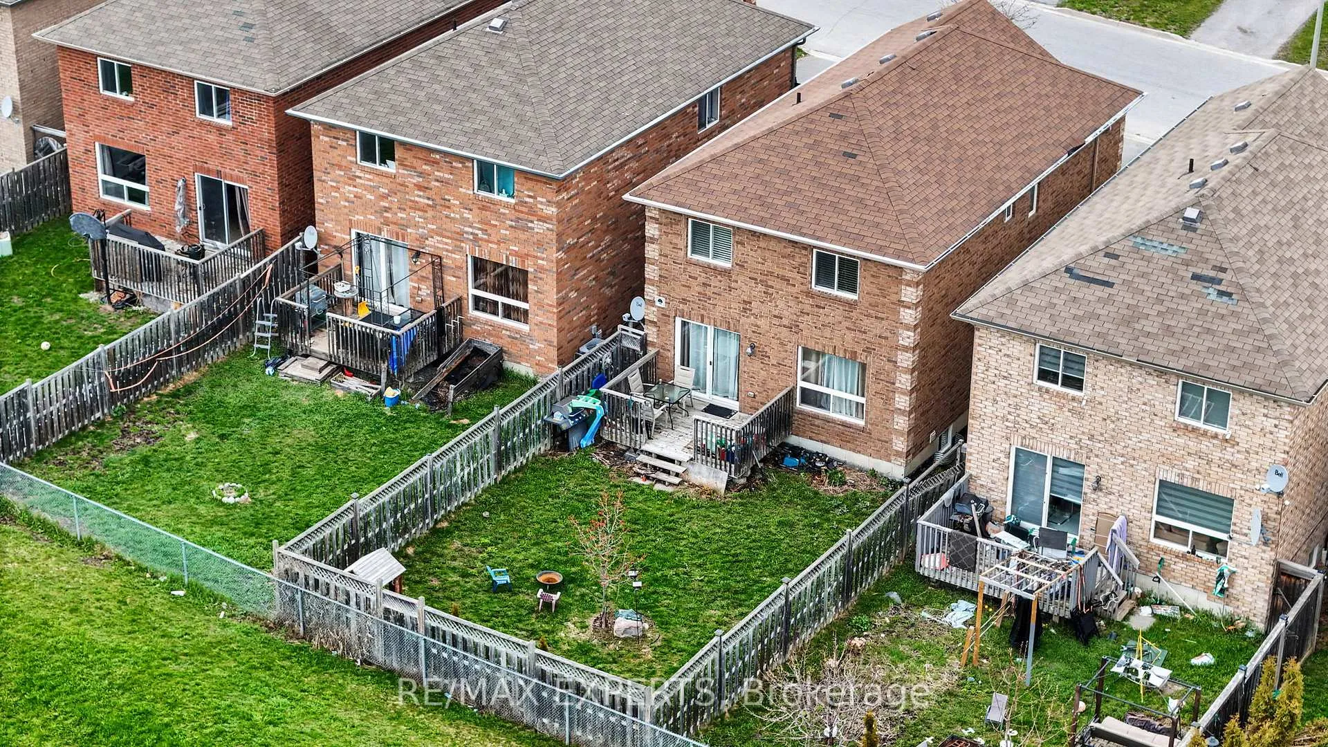 Photo 25 of 1261 Benson Street, Innisfil, Alcona — HOMEH