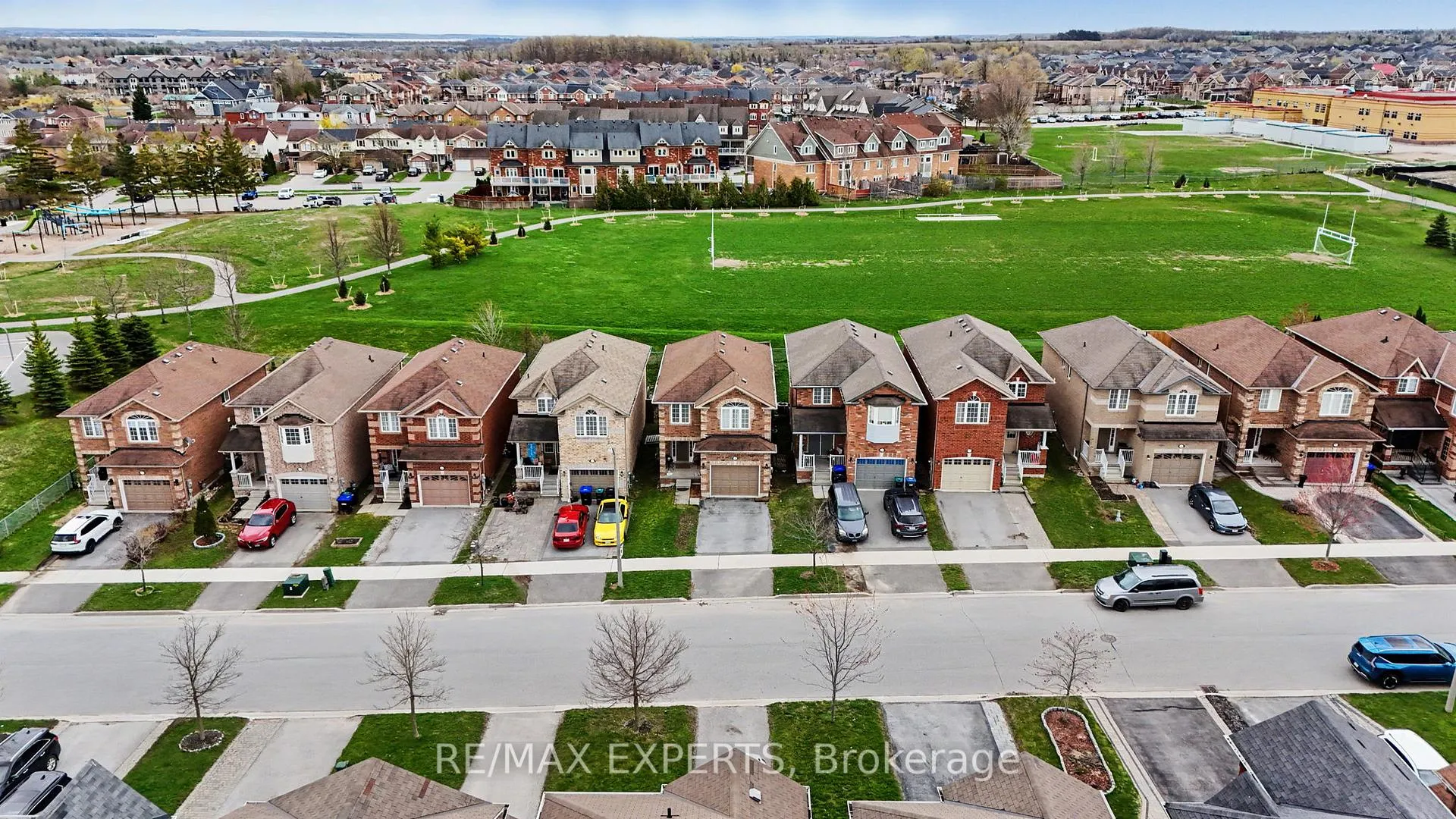 Photo 24 of 1261 Benson Street, Innisfil, Alcona — HOMEH