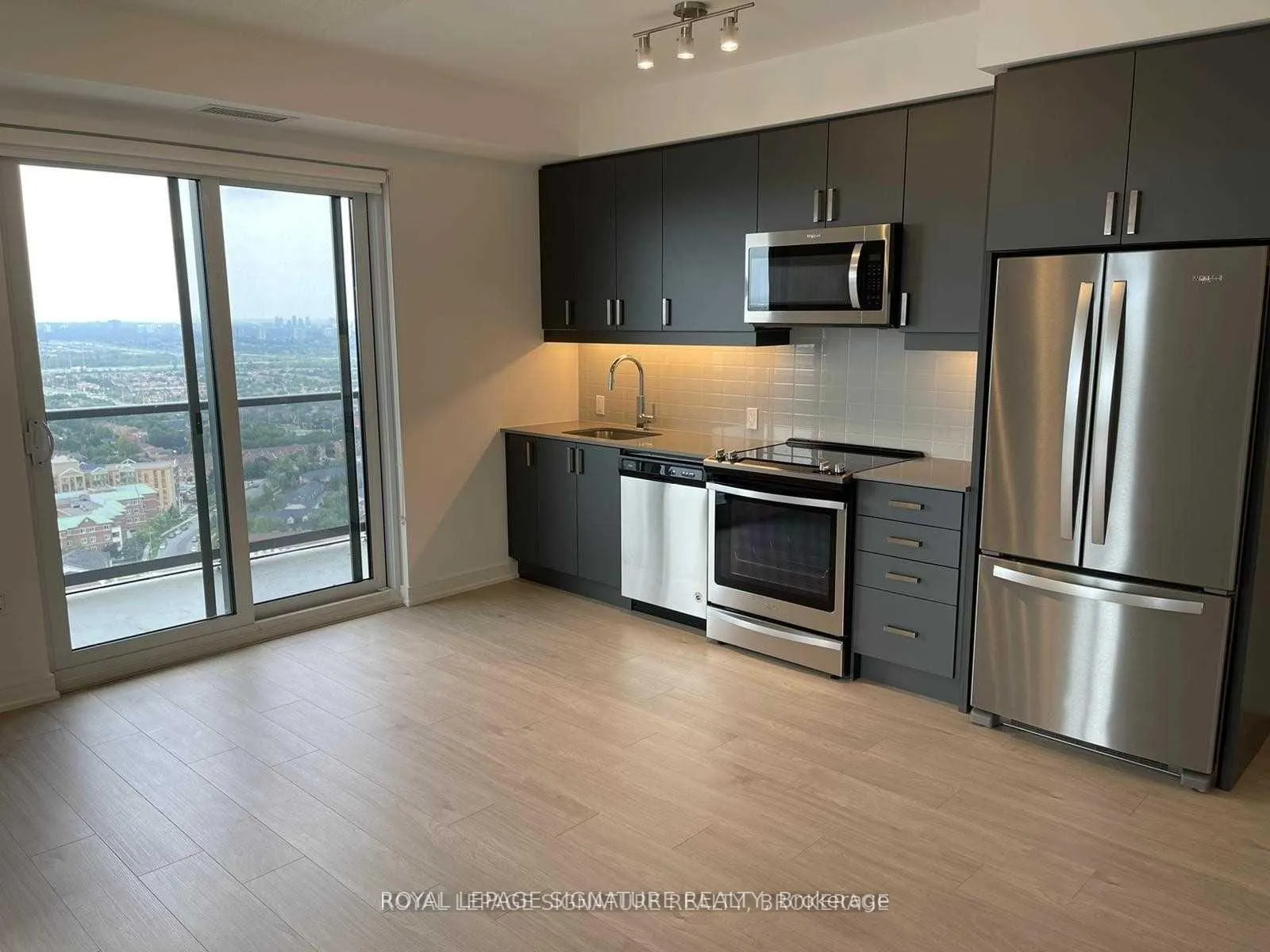 Photo 3 of Unit 3001, 8 Nahani Way, Mississauga, Hurontario — HOMEH