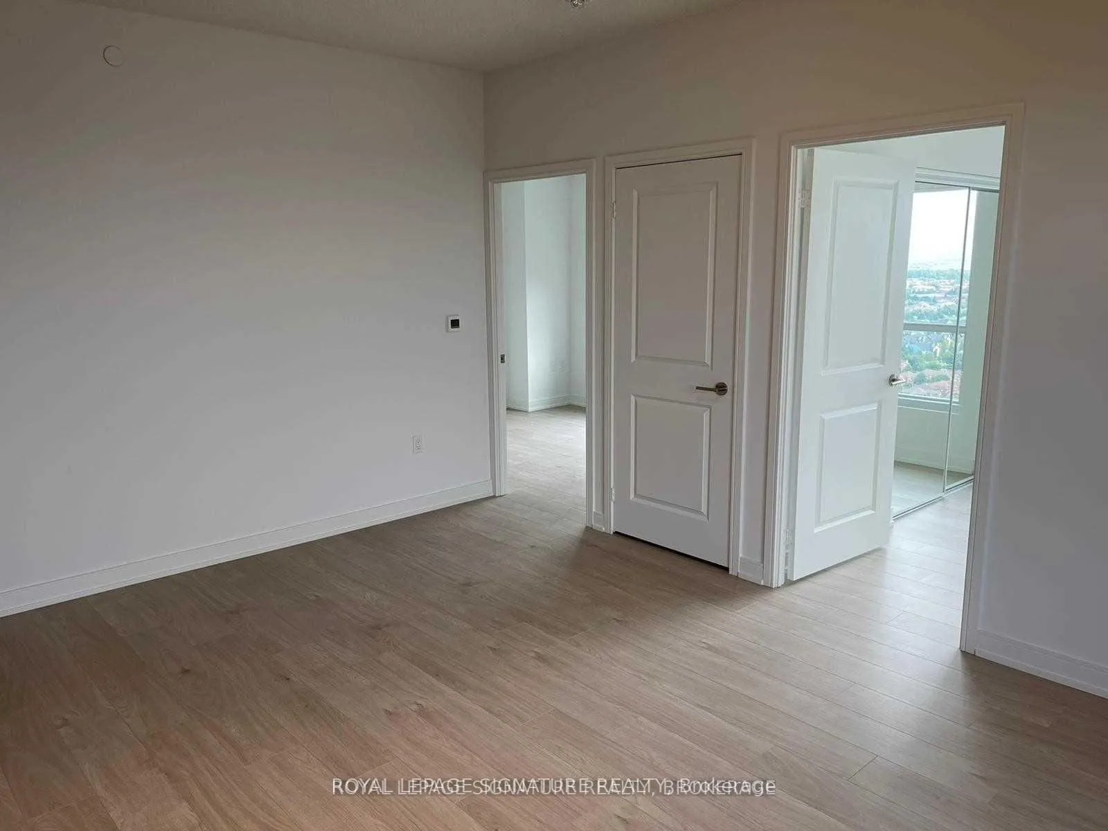 Photo 5 of Unit 3001, 8 Nahani Way, Mississauga, Hurontario — HOMEH