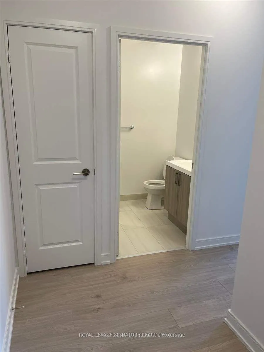 Photo 9 of Unit 3001, 8 Nahani Way, Mississauga, Hurontario — HOMEH