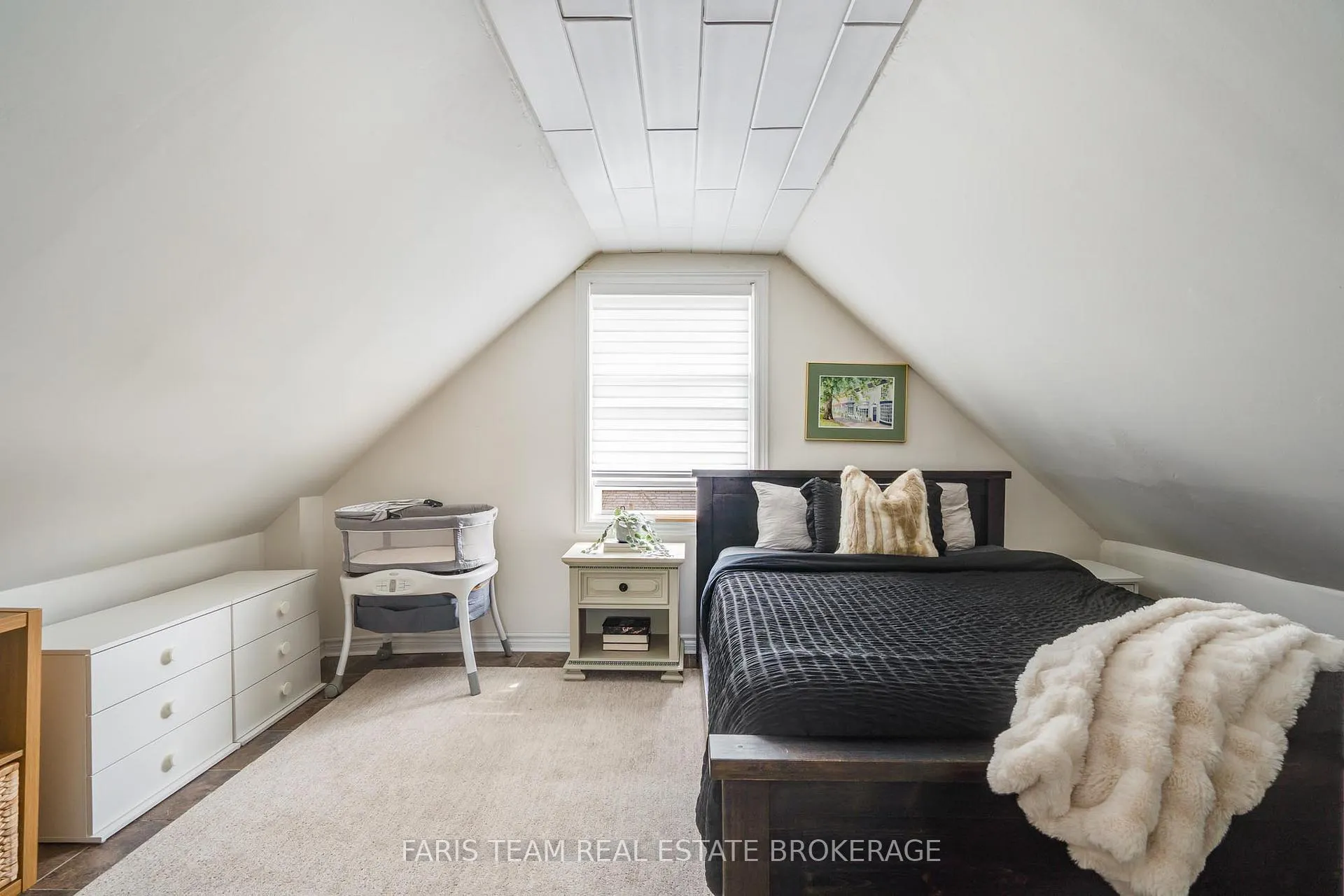 Photo 16 of 255 Lindsay Street, Midland — HOMEH