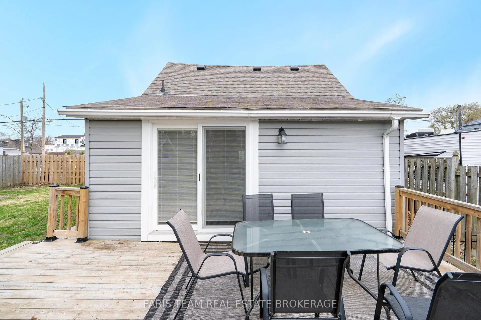 Photo 19 of 255 Lindsay Street, Midland — HOMEH