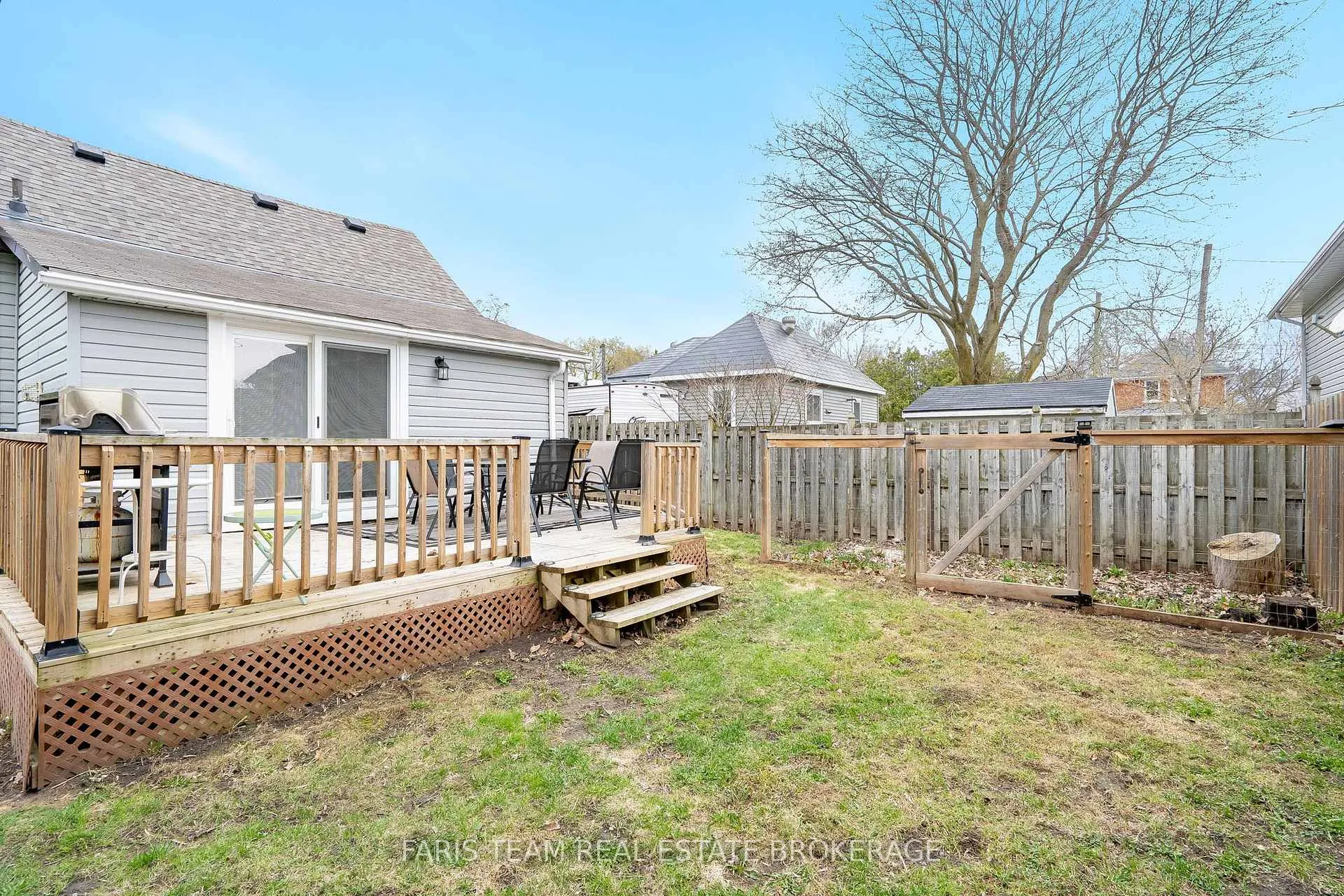 Photo 22 of 255 Lindsay Street, Midland — HOMEH