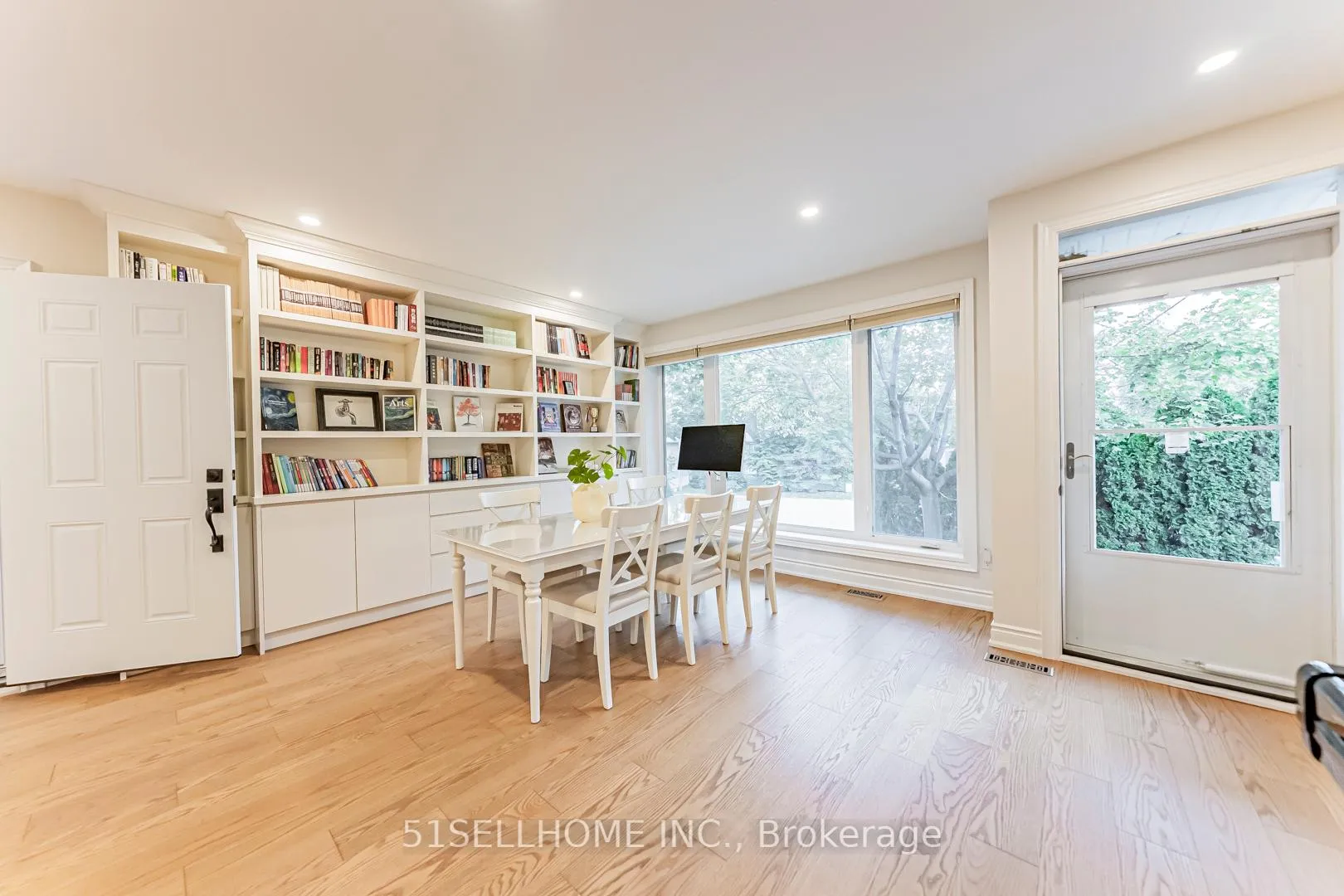 Photo 9 of 615 Parkside Drive, Oakville, West — HOMEH