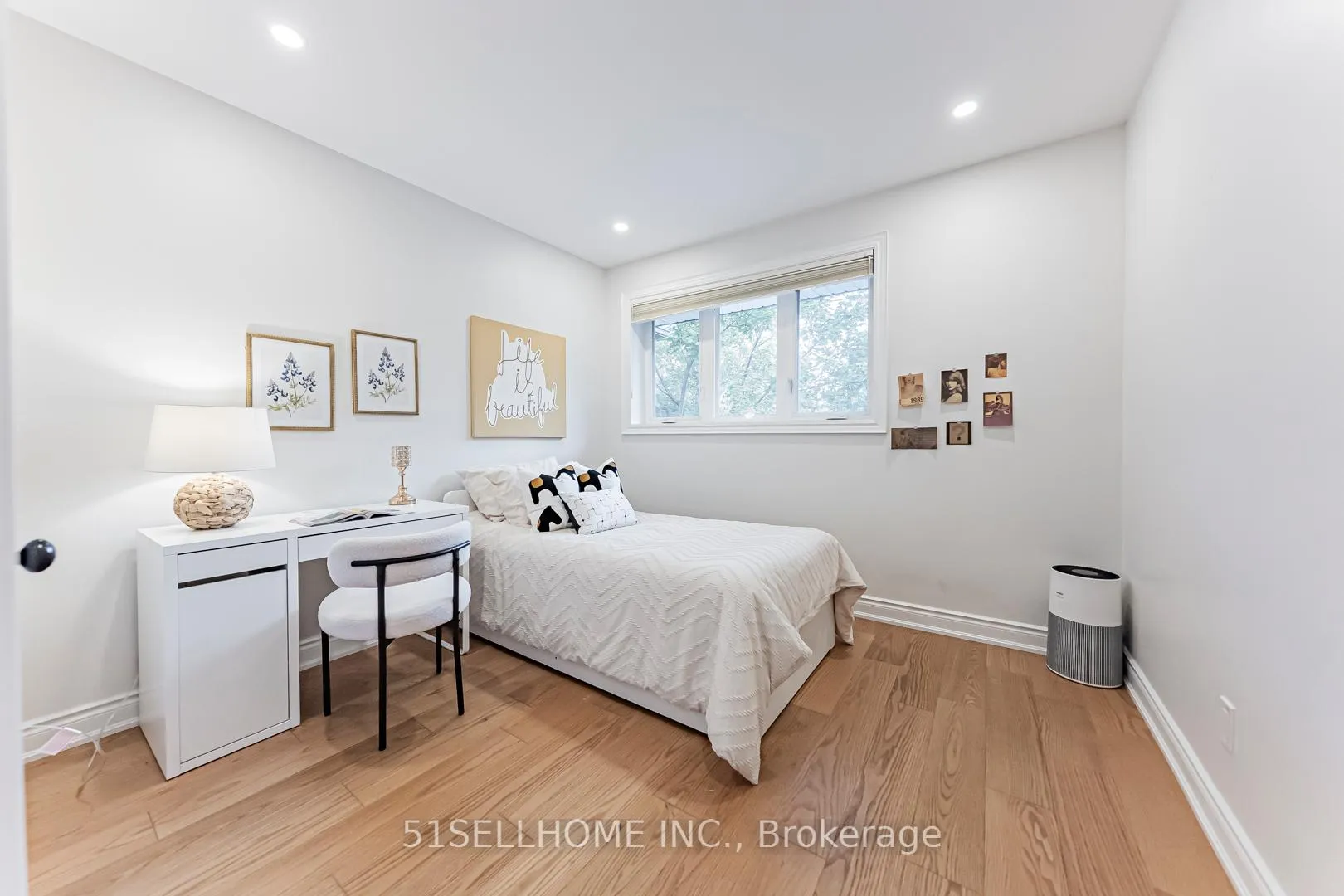 Photo 12 of 615 Parkside Drive, Oakville, West — HOMEH