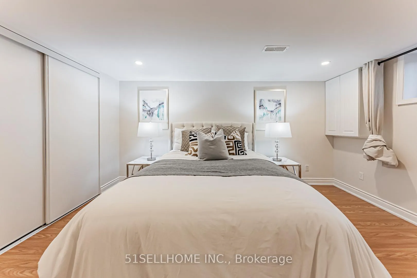 Photo 23 of 615 Parkside Drive, Oakville, West — HOMEH