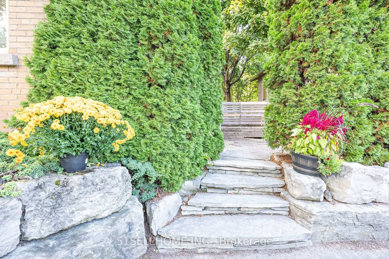Photo 35 of 615 Parkside Drive, Oakville, West — HOMEH
