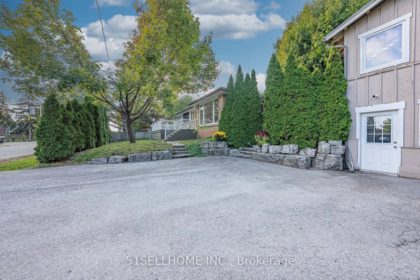 Photo 39 of 615 Parkside Drive, Oakville, West — HOMEH