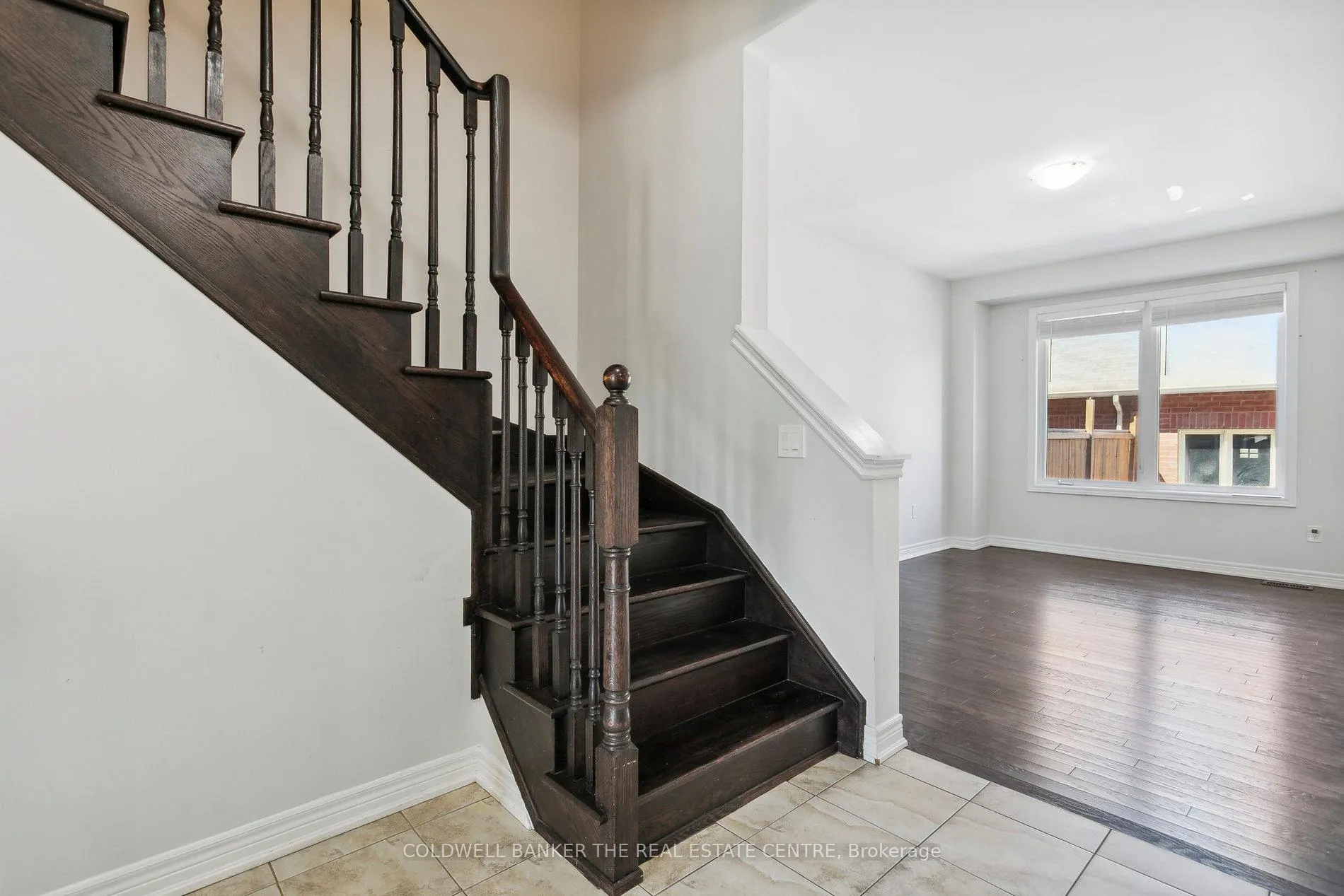 Photo 8 of 266 Inspire Boulevard, Brampton, Sandringham-Wellington North — HOMEH