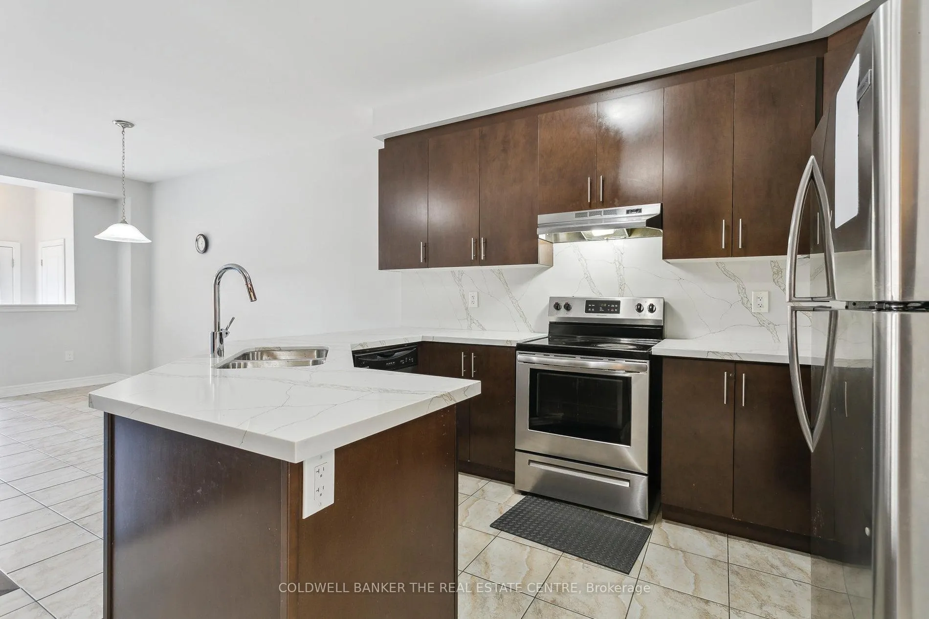 Photo 9 of 266 Inspire Boulevard, Brampton, Sandringham-Wellington North — HOMEH