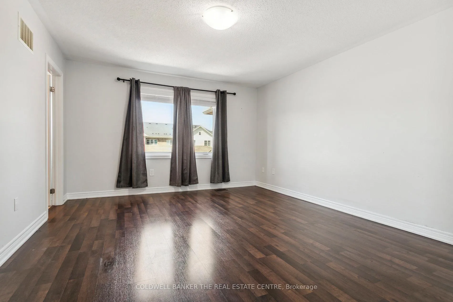 Photo 21 of 266 Inspire Boulevard, Brampton, Sandringham-Wellington North — HOMEH