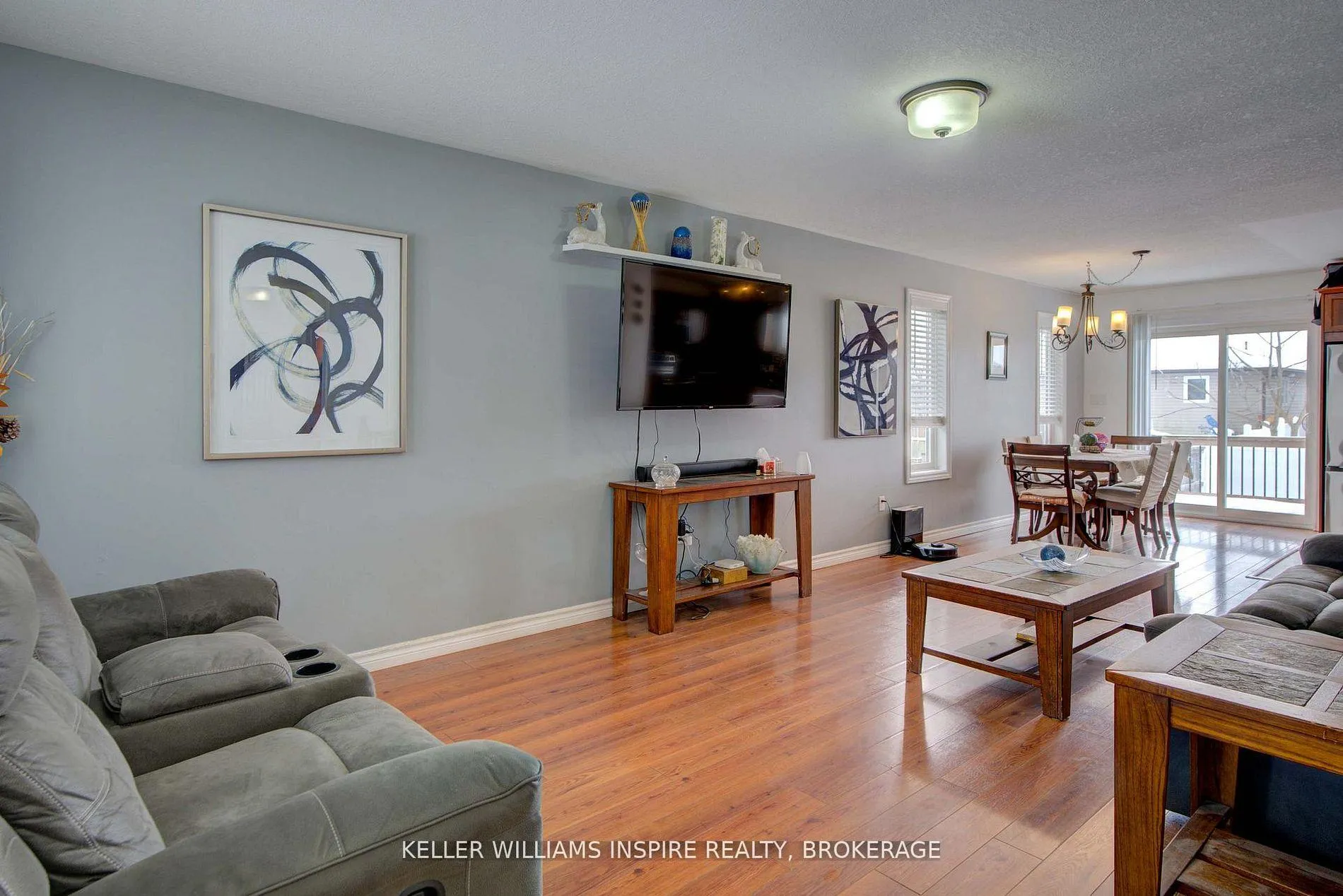 Photo 3 of 120 Blakely Street, Loyalist, Amherstview — HOMEH