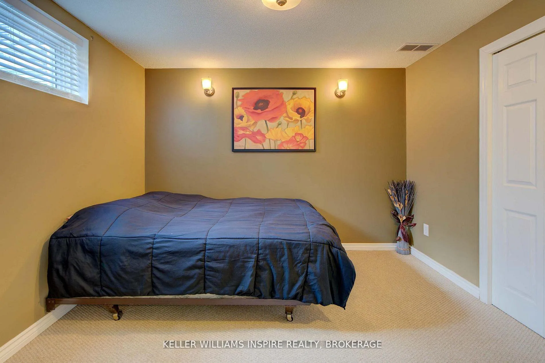 Photo 25 of 120 Blakely Street, Loyalist, Amherstview — HOMEH