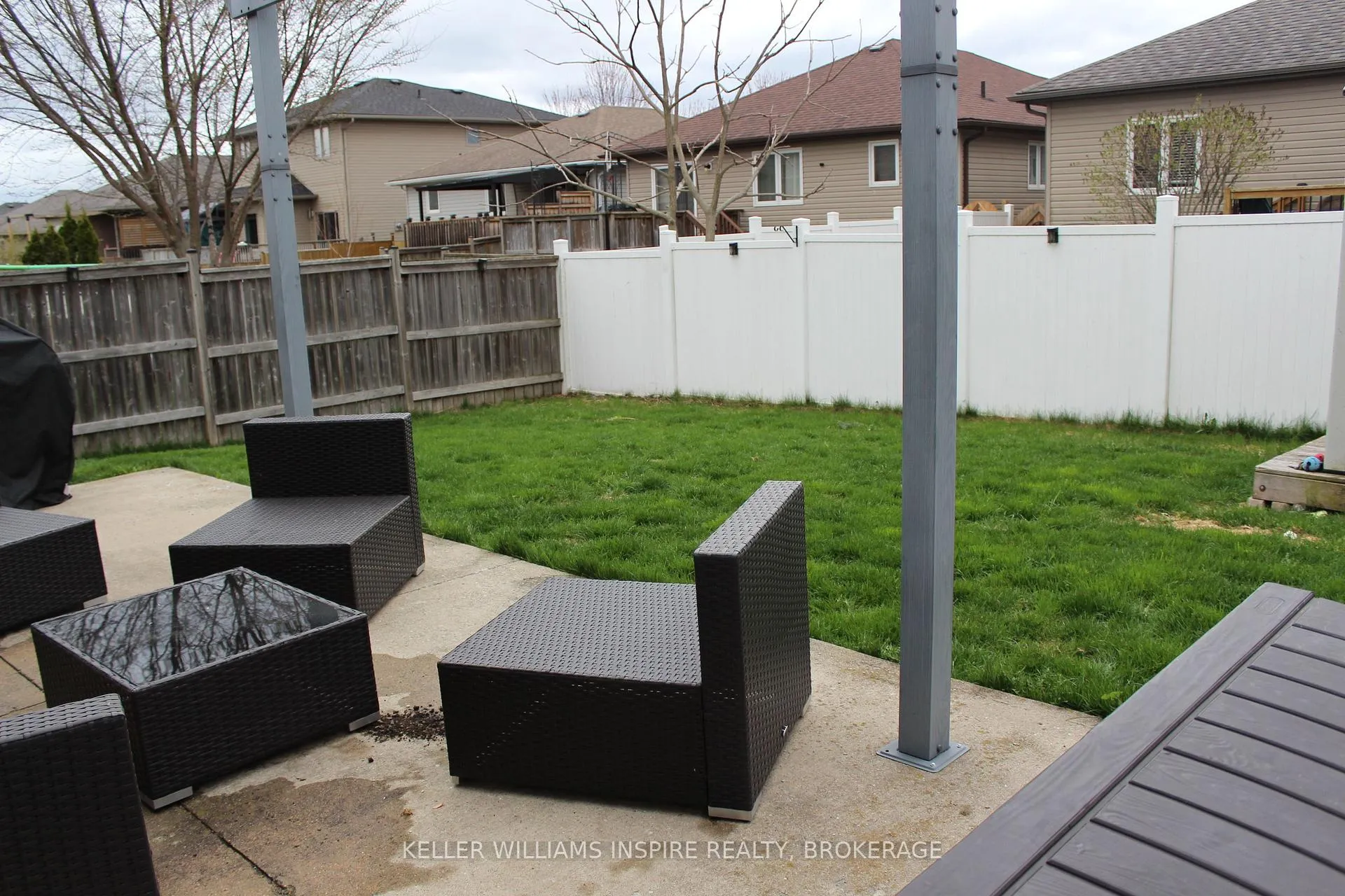 Photo 27 of 120 Blakely Street, Loyalist, Amherstview — HOMEH