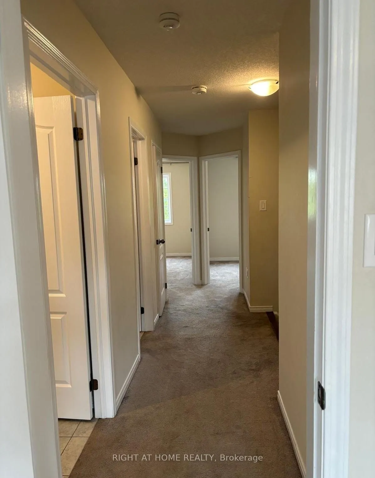 Photo 10 of 7761 White Pine Crescent, Niagara Falls, Brown — HOMEH