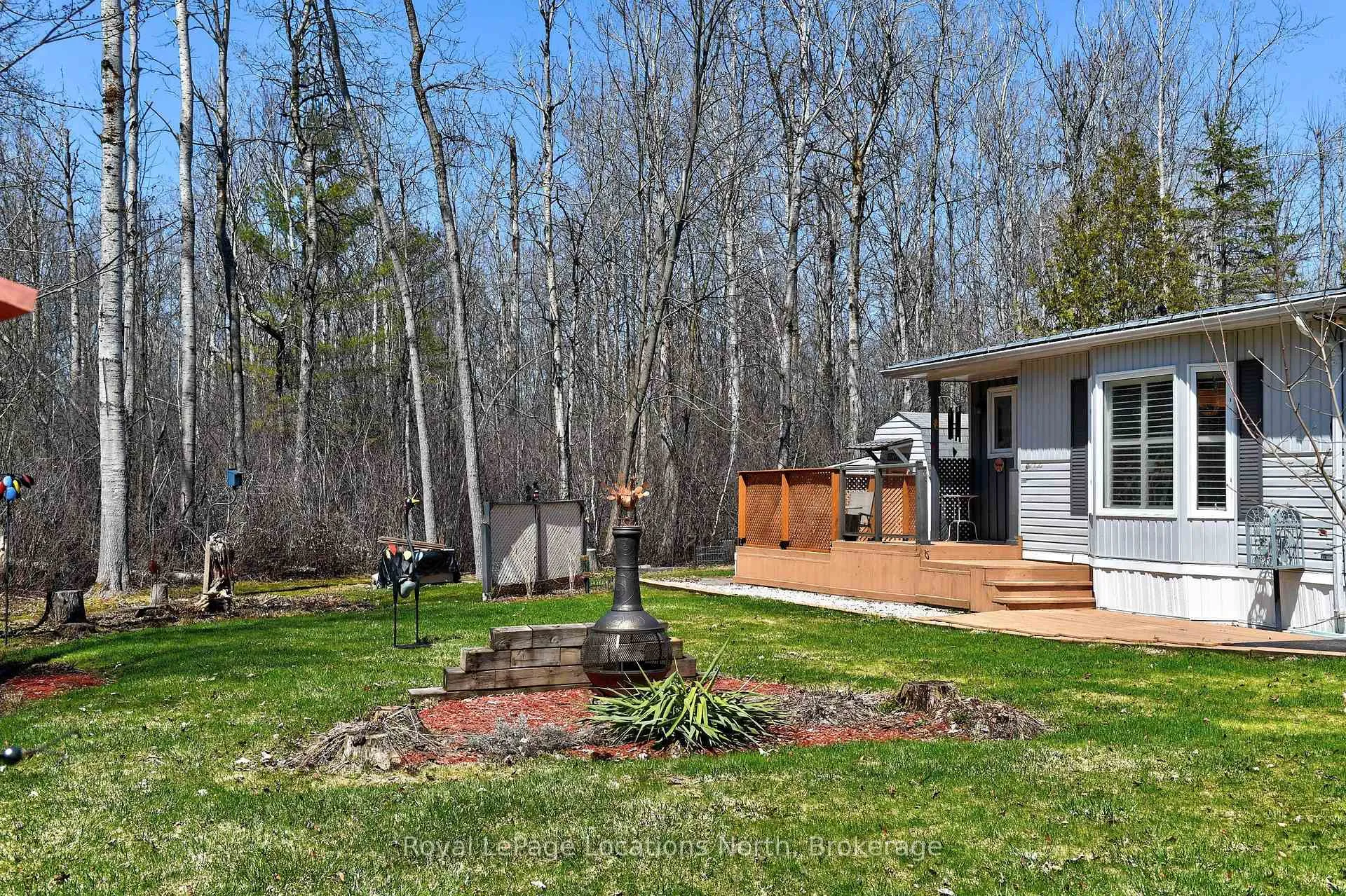 Photo 3 of 18 Prince Charles Avenue, Barrie, Little Lake — HOMEH