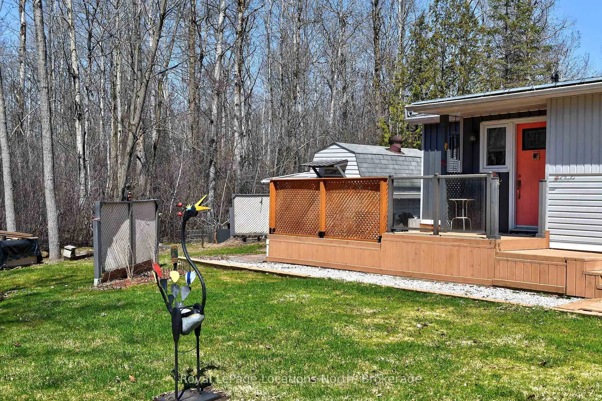 Photo 4 of 18 Prince Charles Avenue, Barrie, Little Lake — HOMEH