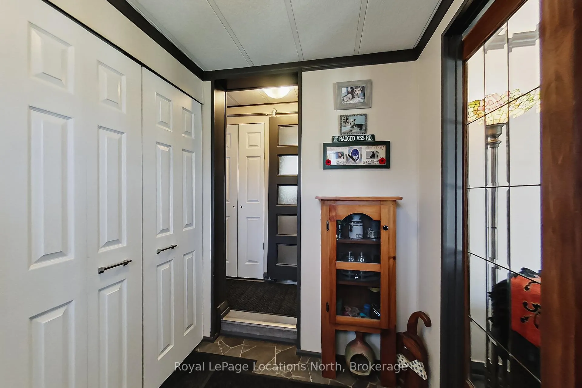 Photo 28 of 18 Prince Charles Avenue, Barrie, Little Lake — HOMEH