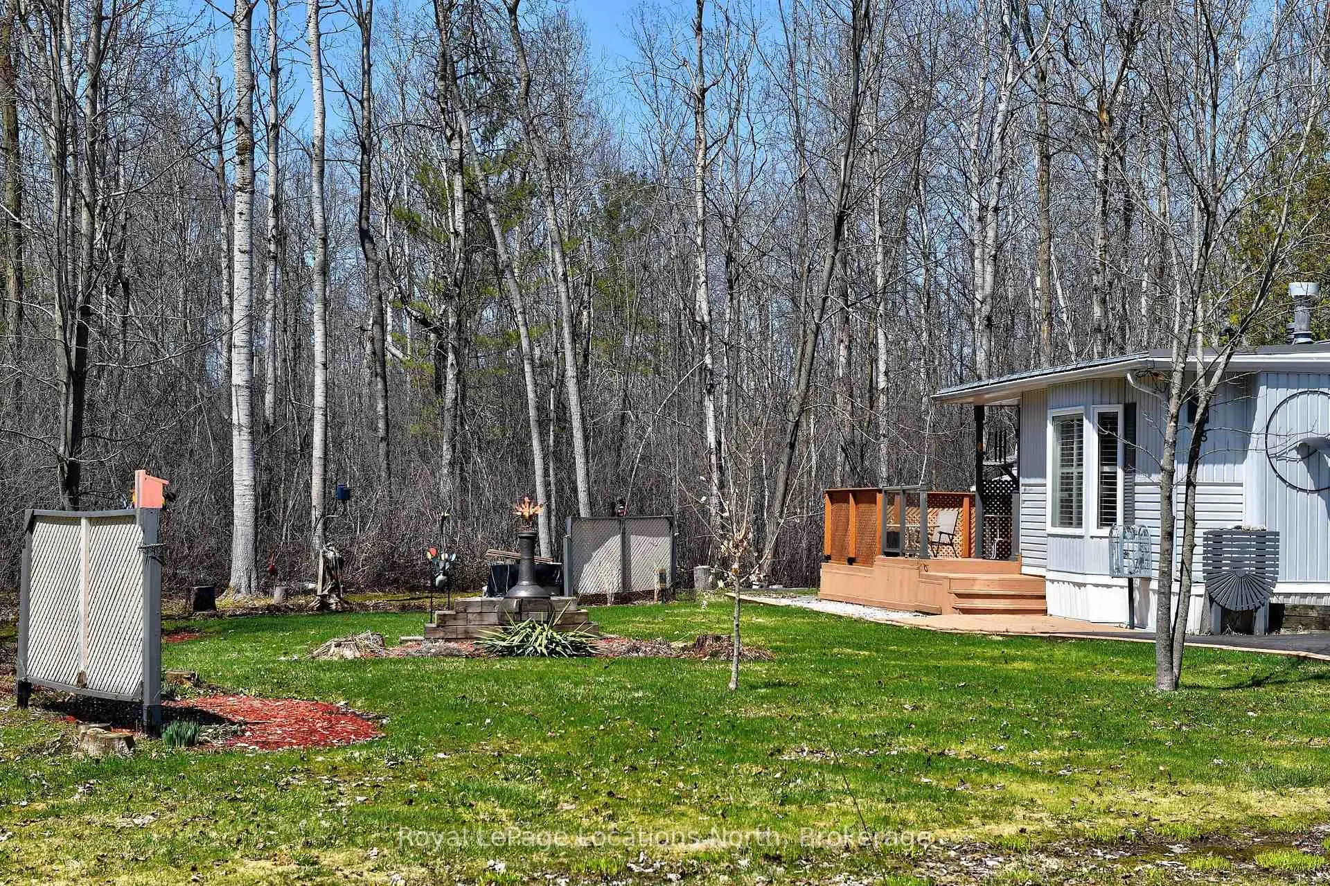 Photo 33 of 18 Prince Charles Avenue, Barrie, Little Lake — HOMEH
