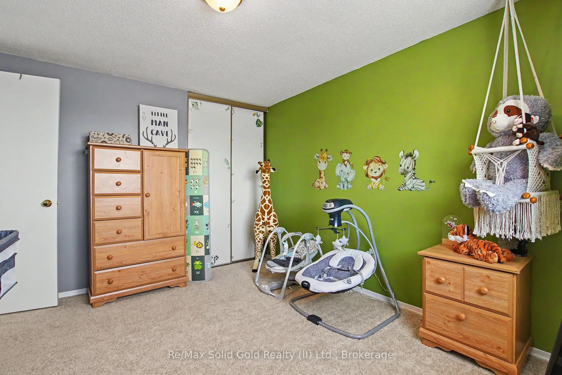 Photo 6 of Unit 16, 265 Williamsburg Road, Kitchener — HOMEH