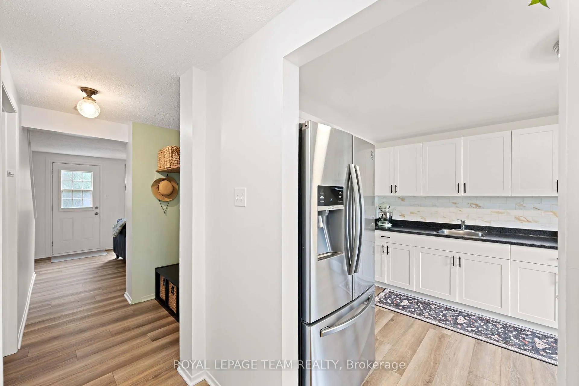 Photo 4 of Unit 42, 1257 Priory Lane, Ottawa, Convent Glen North — HOMEH