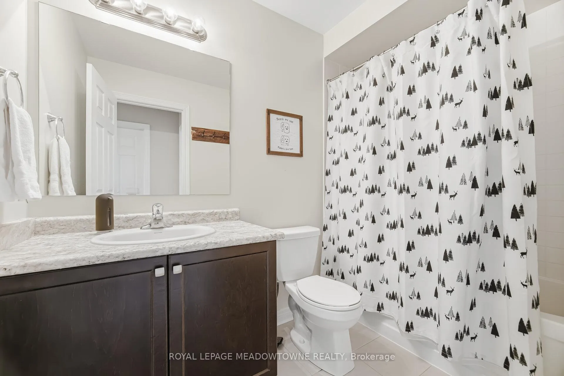 Photo 36 of 21 Sharpe Crescent, New Tecumseth, Tottenham — HOMEH