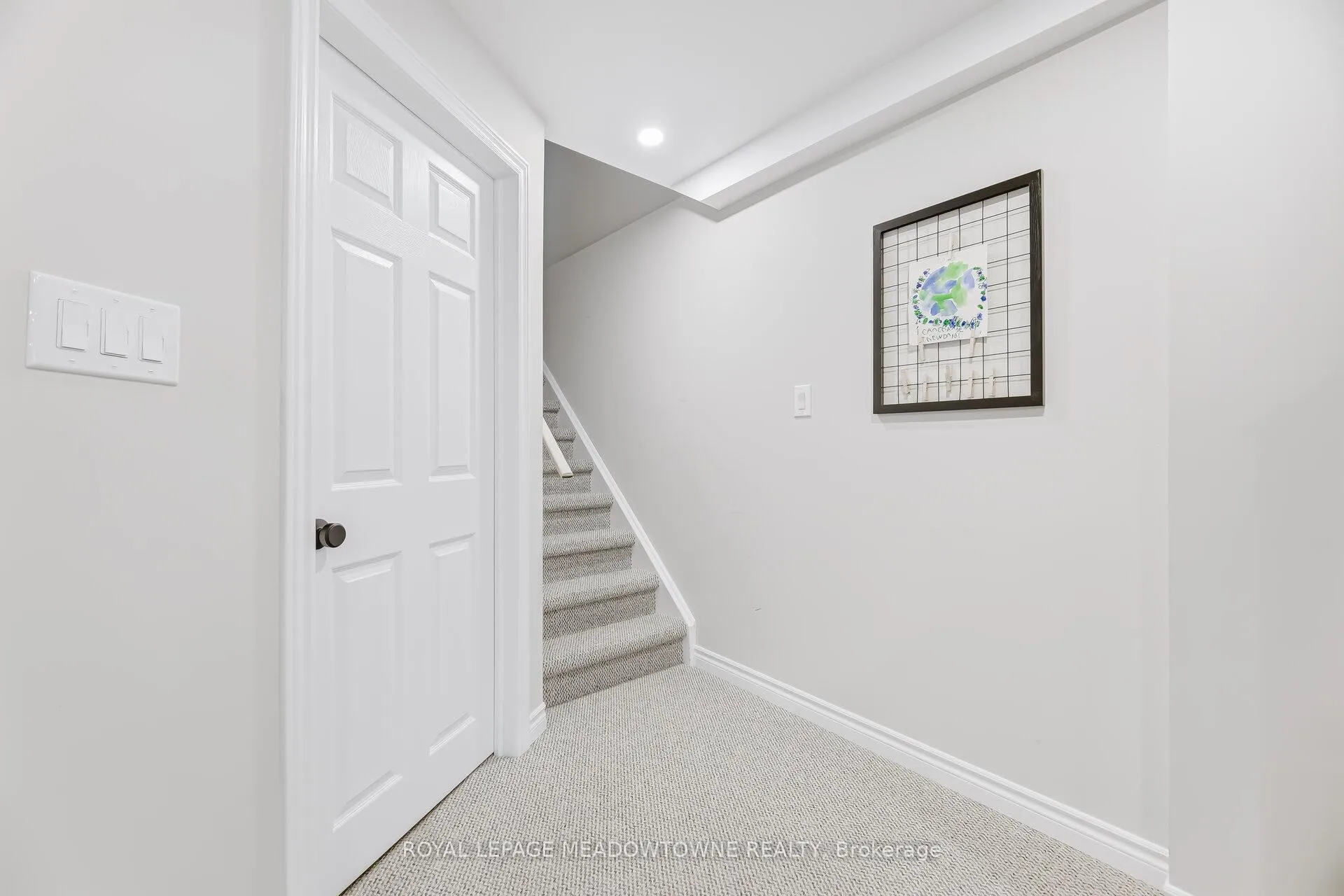 Photo 38 of 21 Sharpe Crescent, New Tecumseth, Tottenham — HOMEH