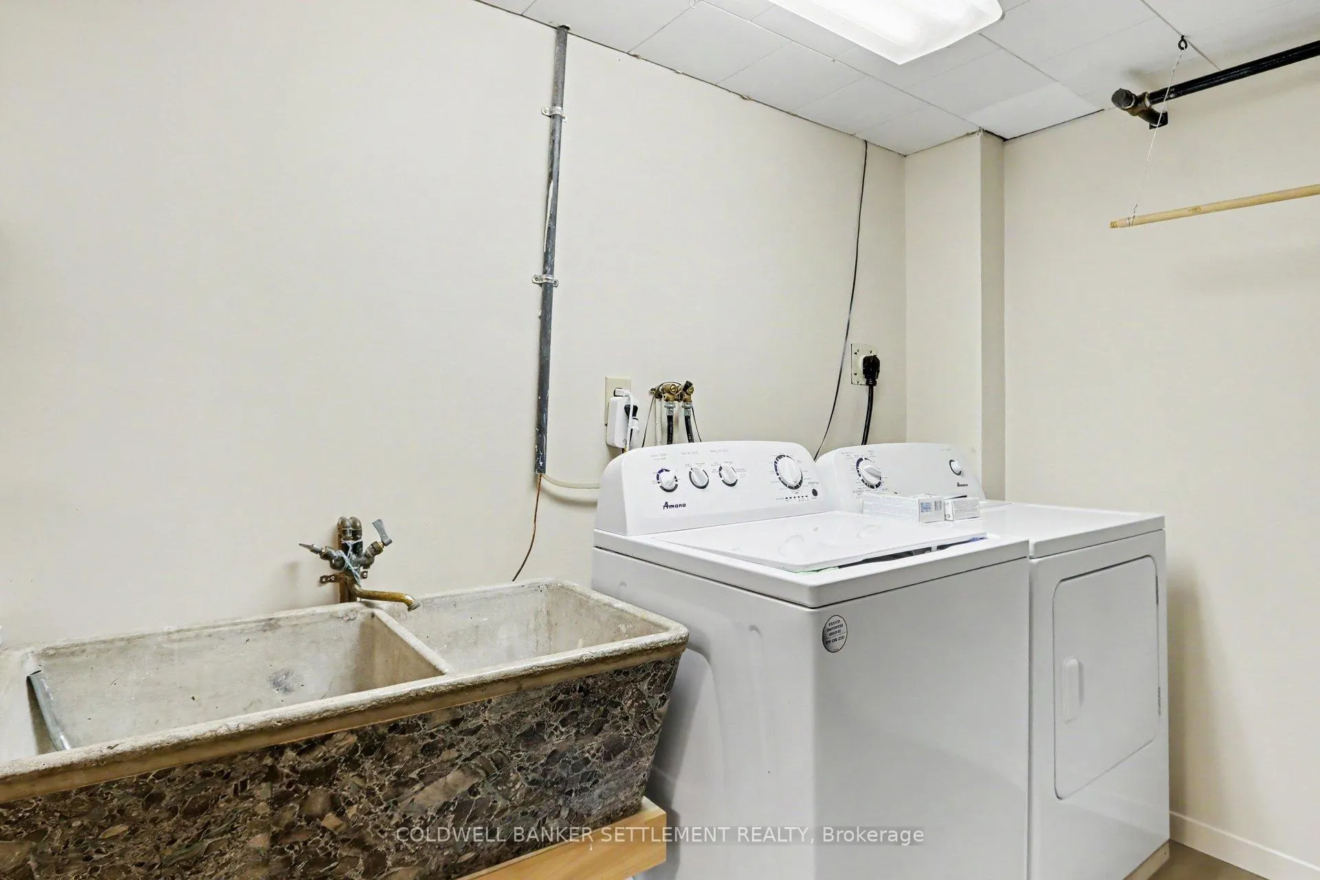 Photo 26 of 2 Glenview Crescent, Perth — HOMEH