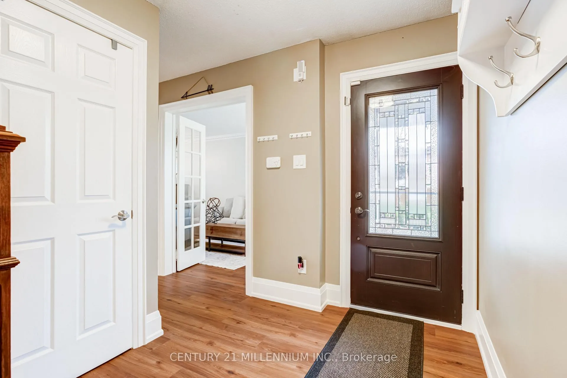 Photo 5 of 8 Shenstone Avenue, Brampton, Heart Lake West — HOMEH