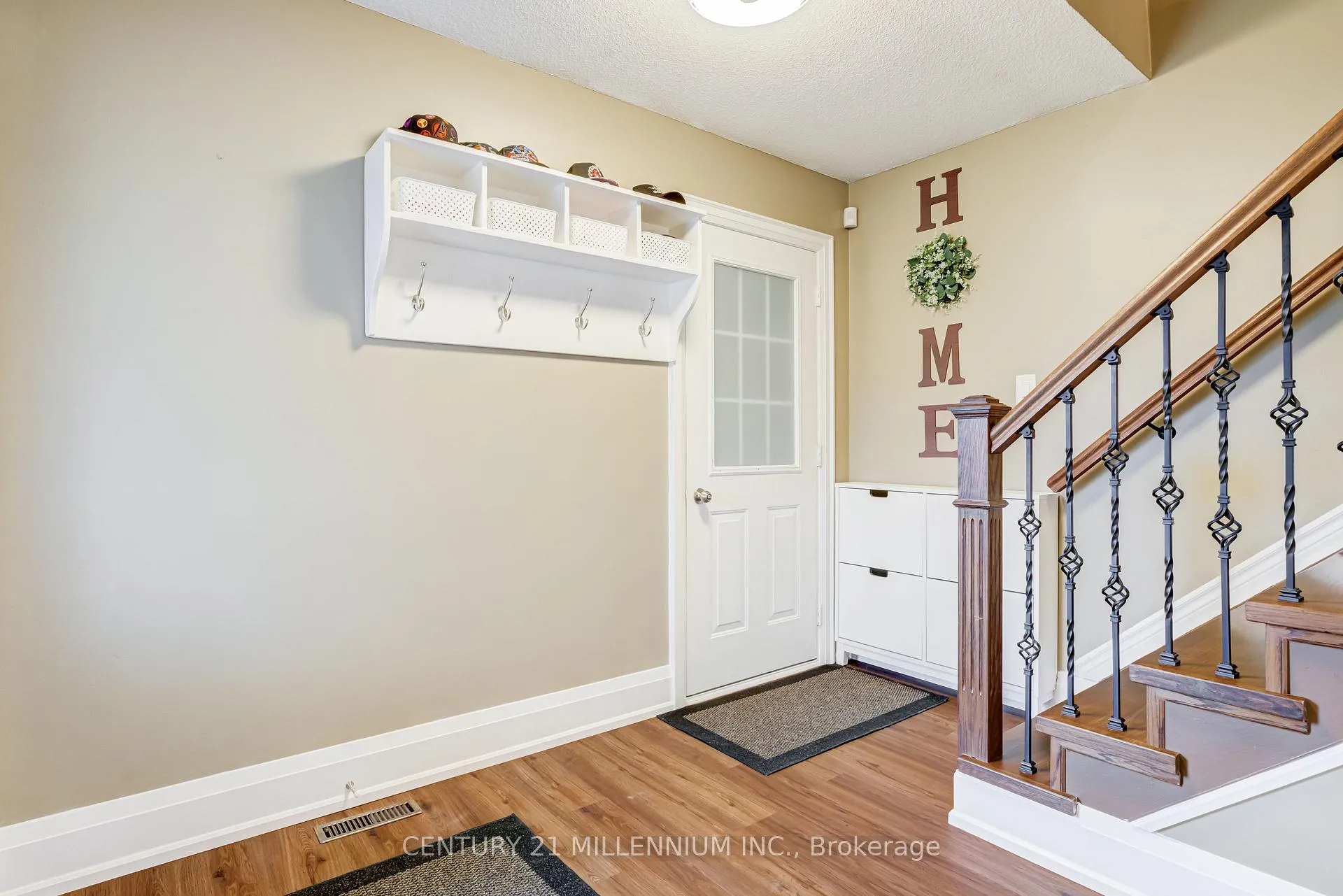 Photo 6 of 8 Shenstone Avenue, Brampton, Heart Lake West — HOMEH