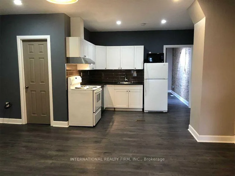 Photo 4 of Unit 1, 1272 Danforth Avenue, Toronto, Danforth — HOMEH