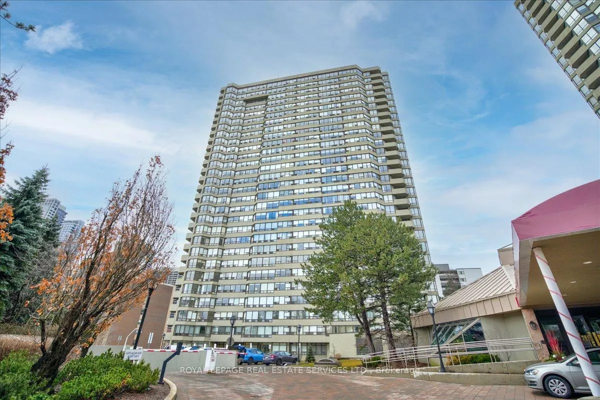 Front of Unit 1609, 1300 Islington Avenue