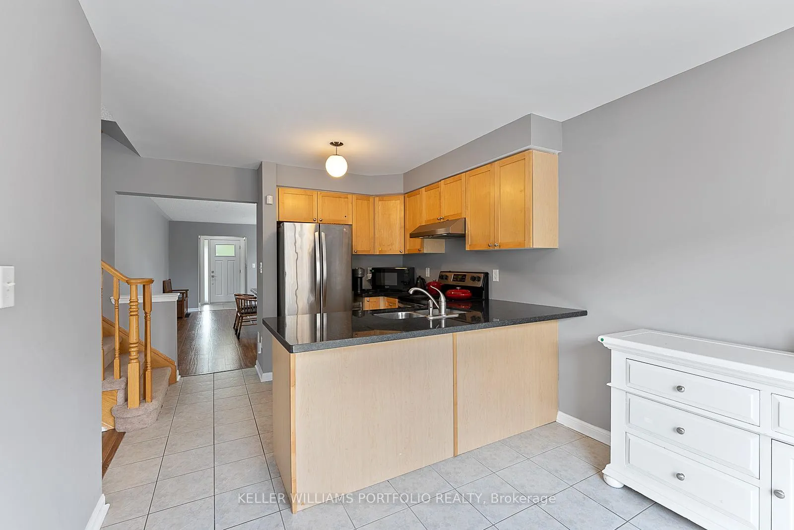 Photo 17 of 2412 Baintree Crescent, Oakville, Westmount — HOMEH