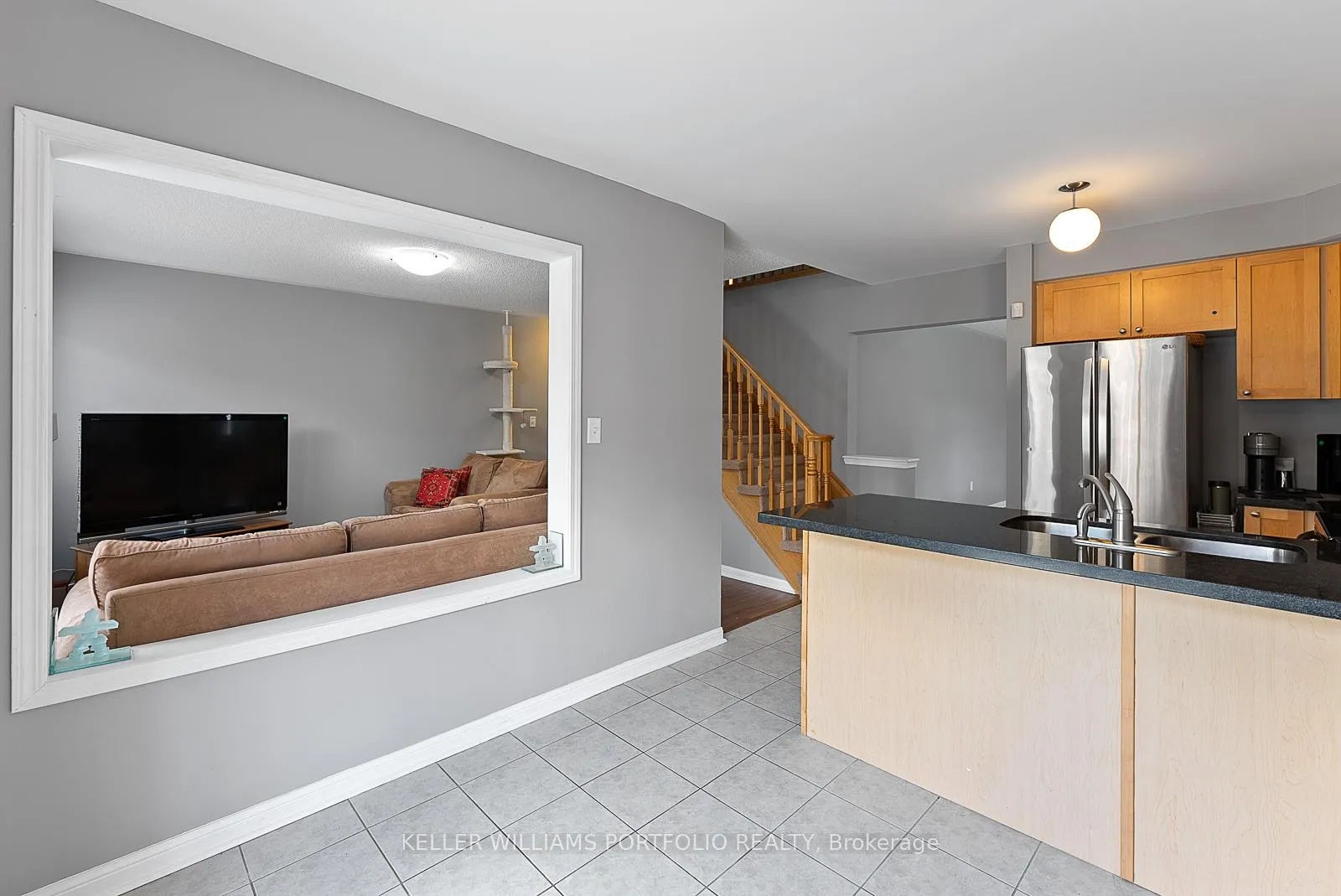 Photo 18 of 2412 Baintree Crescent, Oakville, Westmount — HOMEH