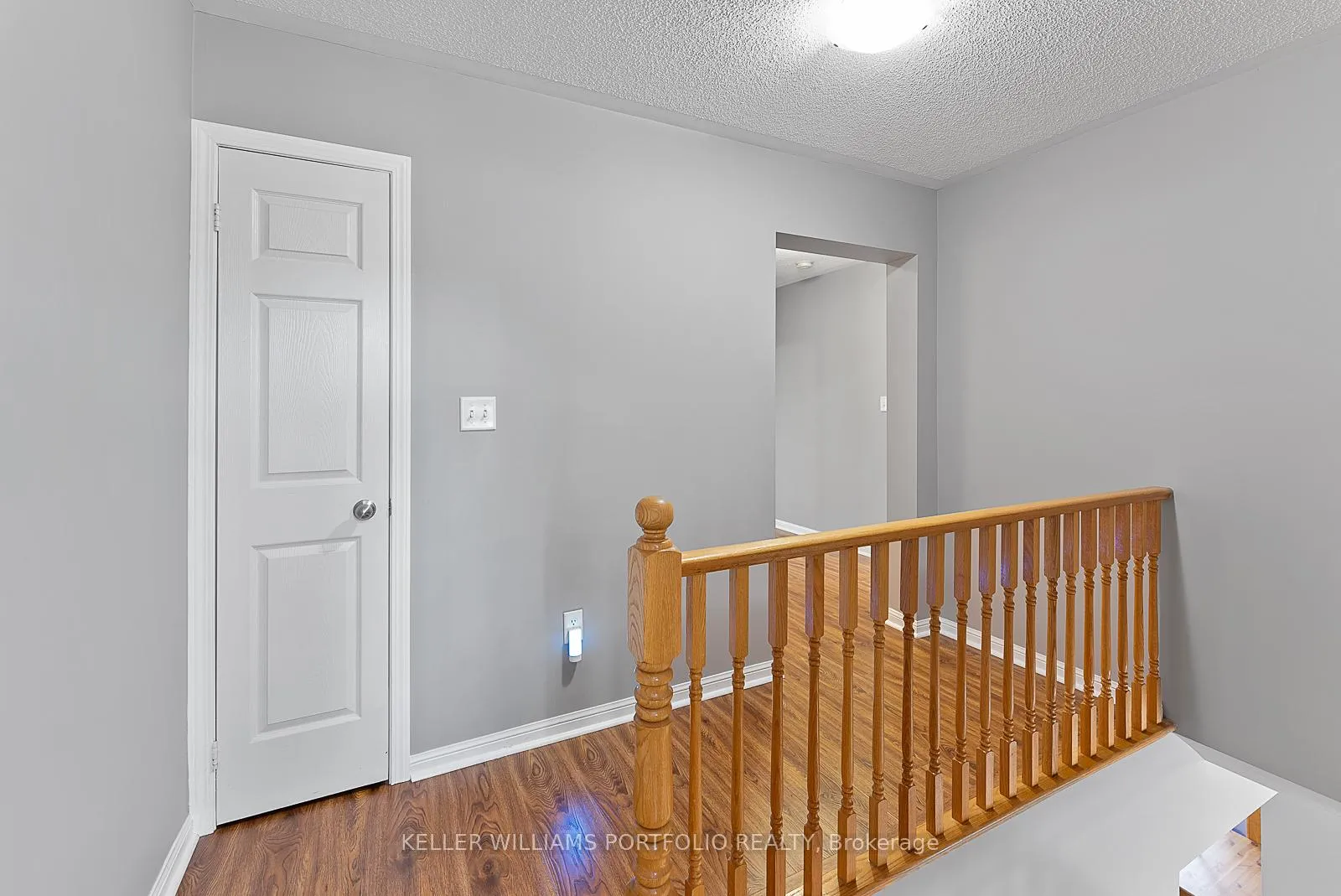 Photo 26 of 2412 Baintree Crescent, Oakville, Westmount — HOMEH