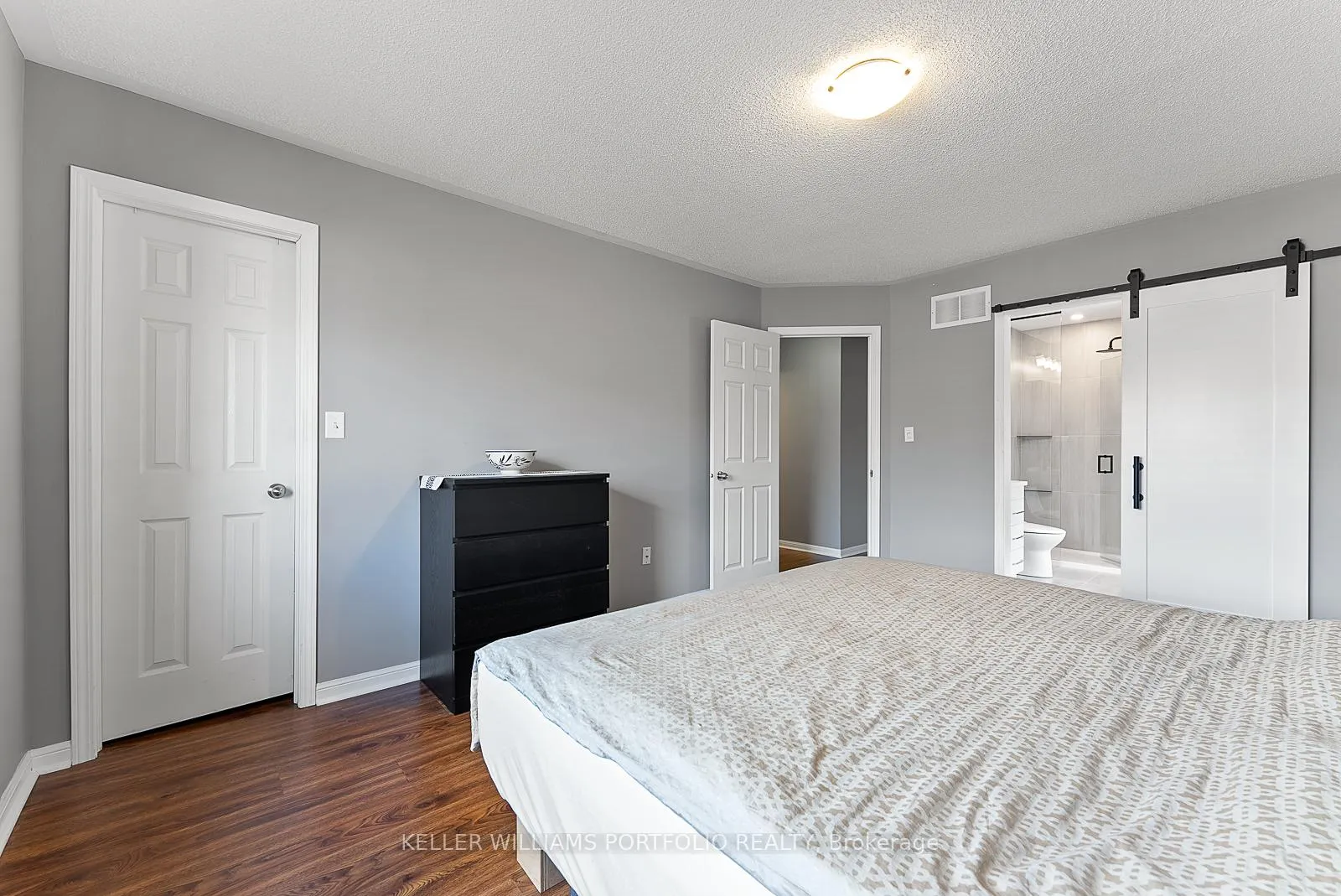 Photo 31 of 2412 Baintree Crescent, Oakville, Westmount — HOMEH
