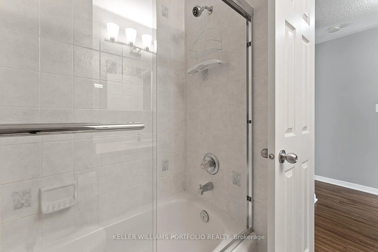 Photo 36 of 2412 Baintree Crescent, Oakville, Westmount — HOMEH
