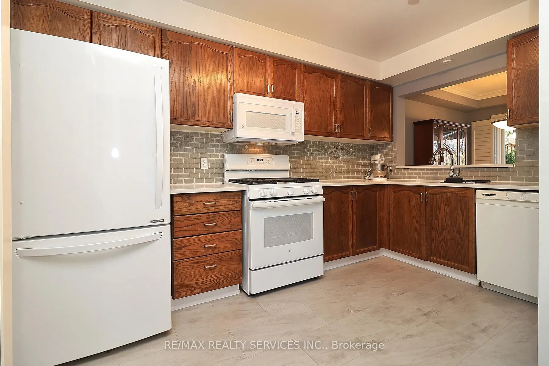 Photo 8 of Unit 15, 2088 Leanne Boulevard, Mississauga, Sheridan — HOMEH