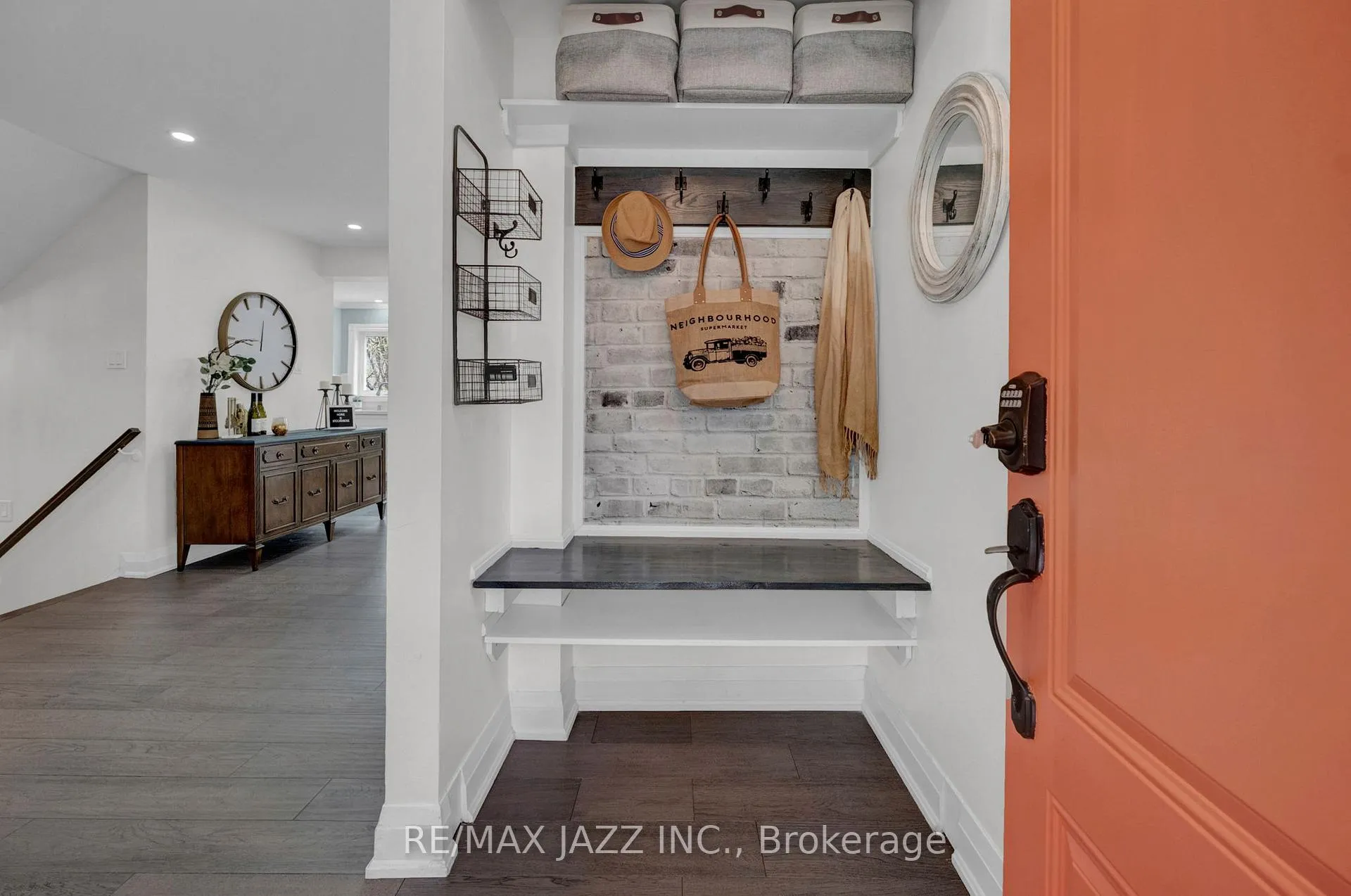 Photo 2 of 15 Stockbridge Crescent, Ajax, Central West — HOMEH