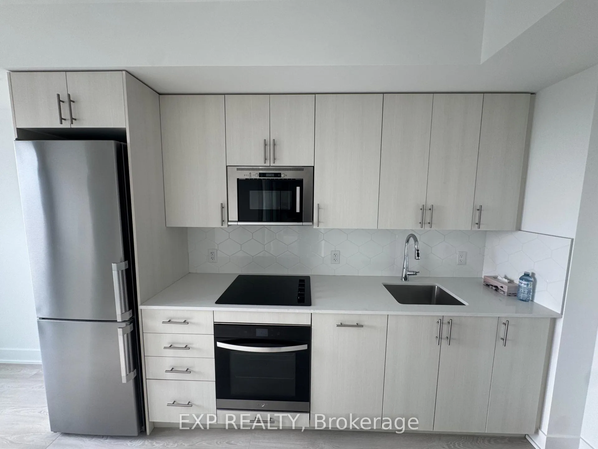 Photo 6 of Unit 2403, 2545 Simcoe Street N, Oshawa, Windfields — HOMEH