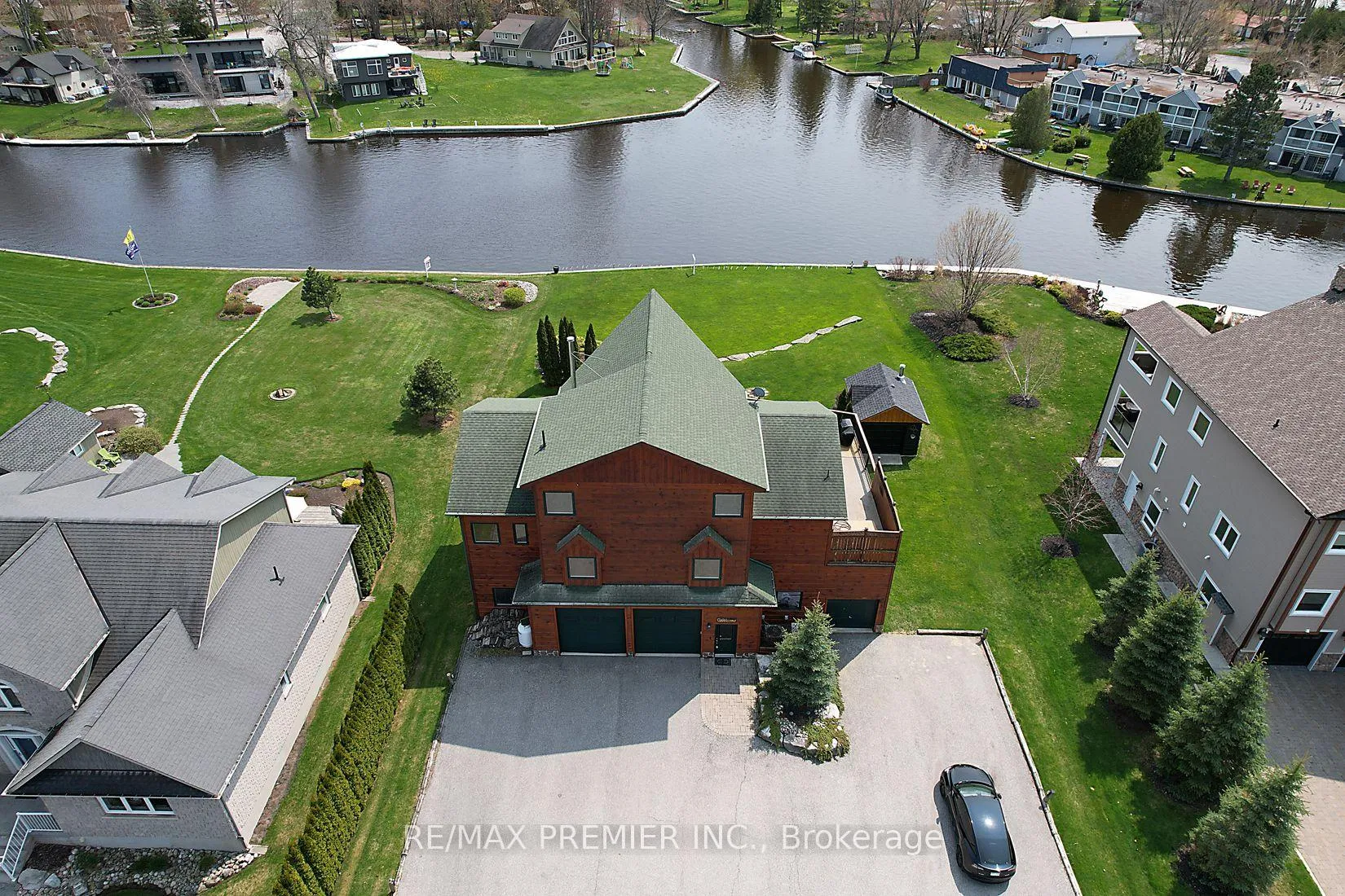 Photo 1 of 31 Paradise Boulevard, Ramara, Rural Ramara — HOMEH