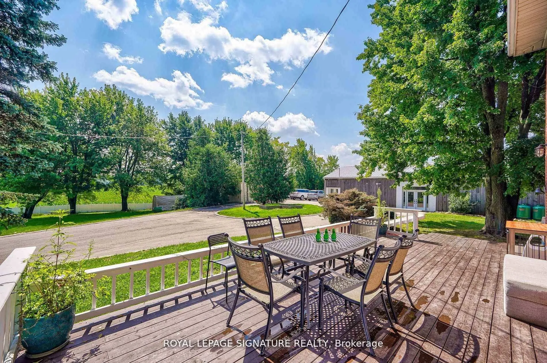 Photo 3 of 424 8th Concession Road, Hamilton, Rural Flamborough — HOMEH