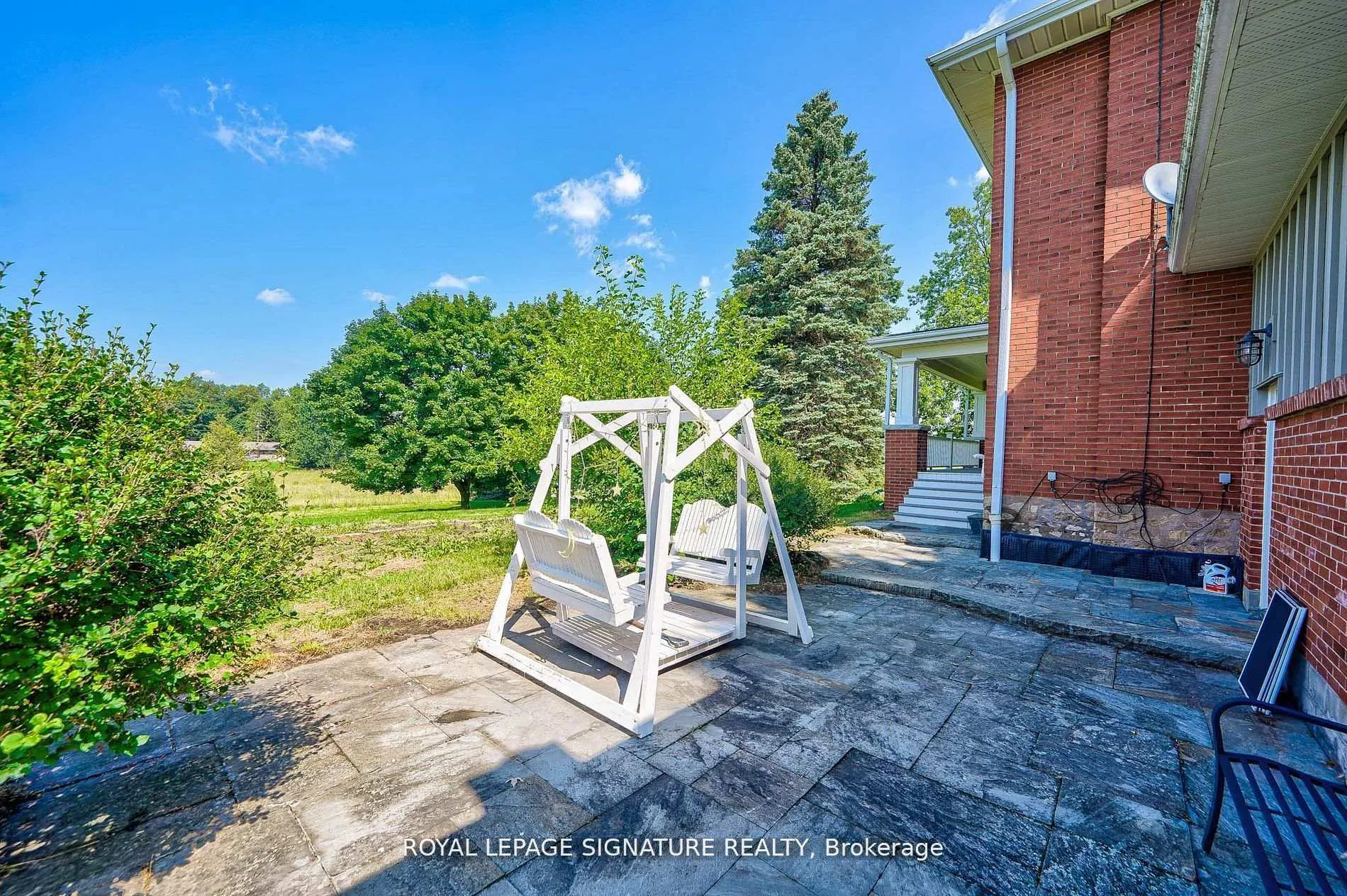 Photo 6 of 424 8th Concession Road, Hamilton, Rural Flamborough — HOMEH