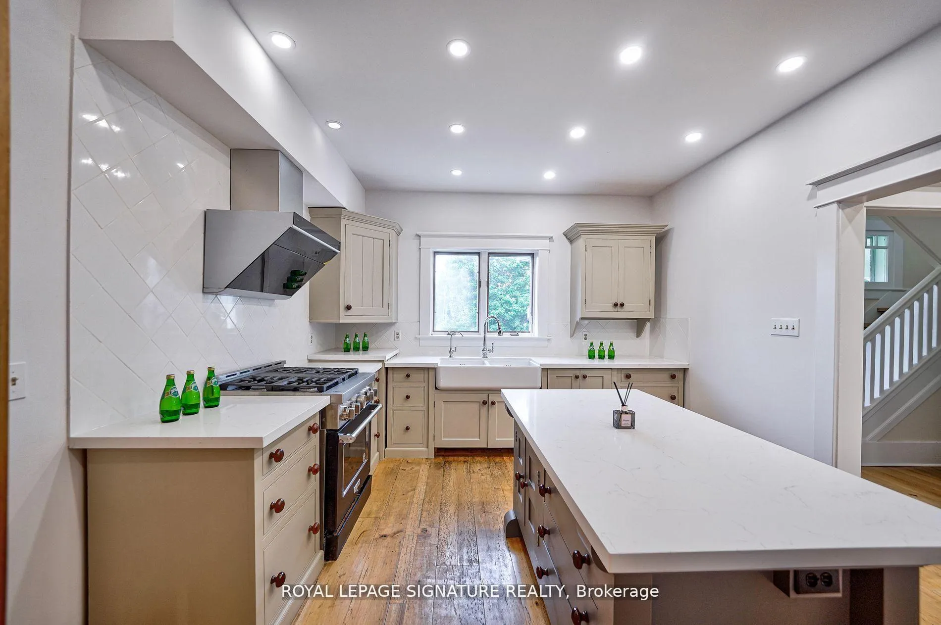 Photo 12 of 424 8th Concession Road, Hamilton, Rural Flamborough — HOMEH