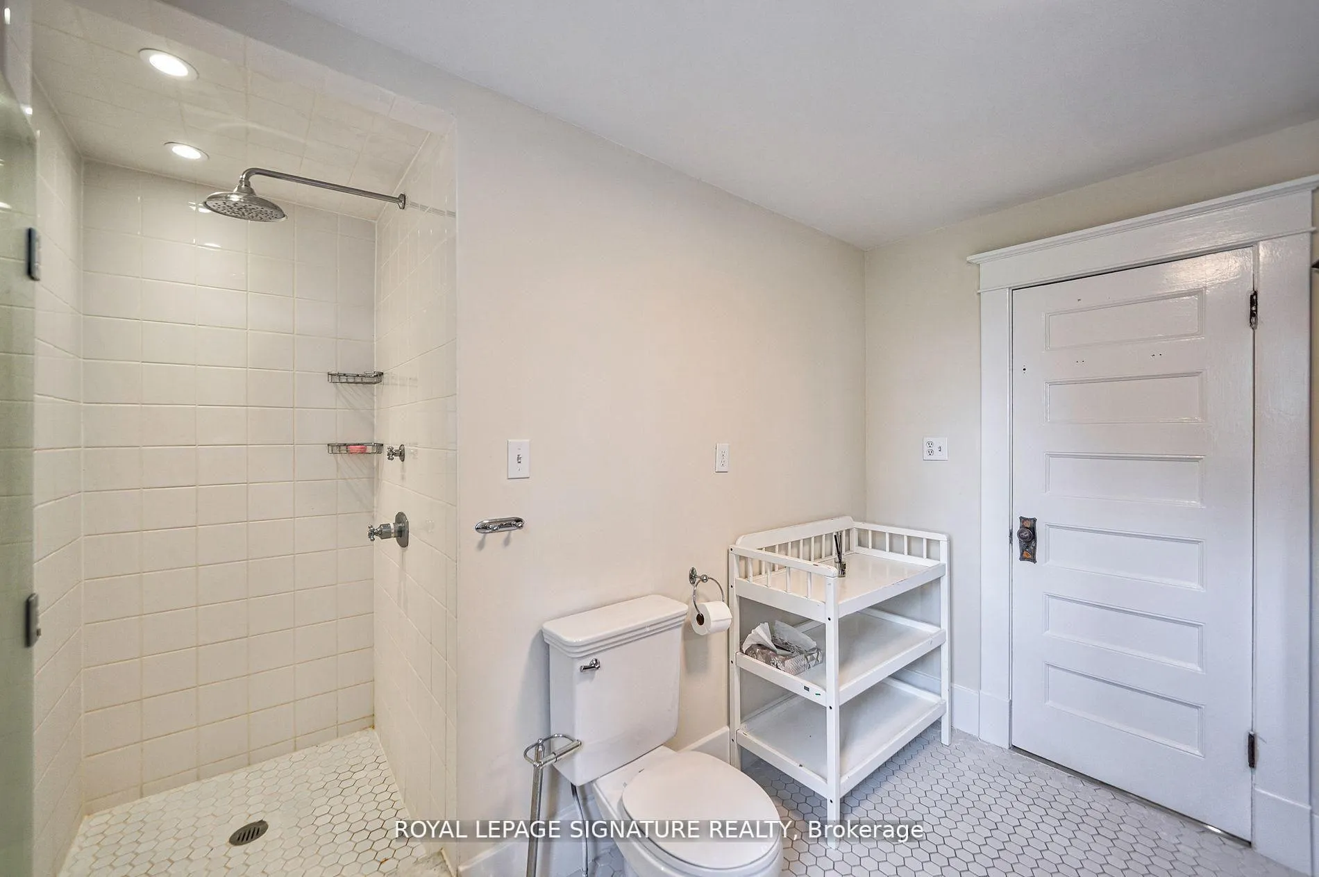 Photo 19 of 424 8th Concession Road, Hamilton, Rural Flamborough — HOMEH