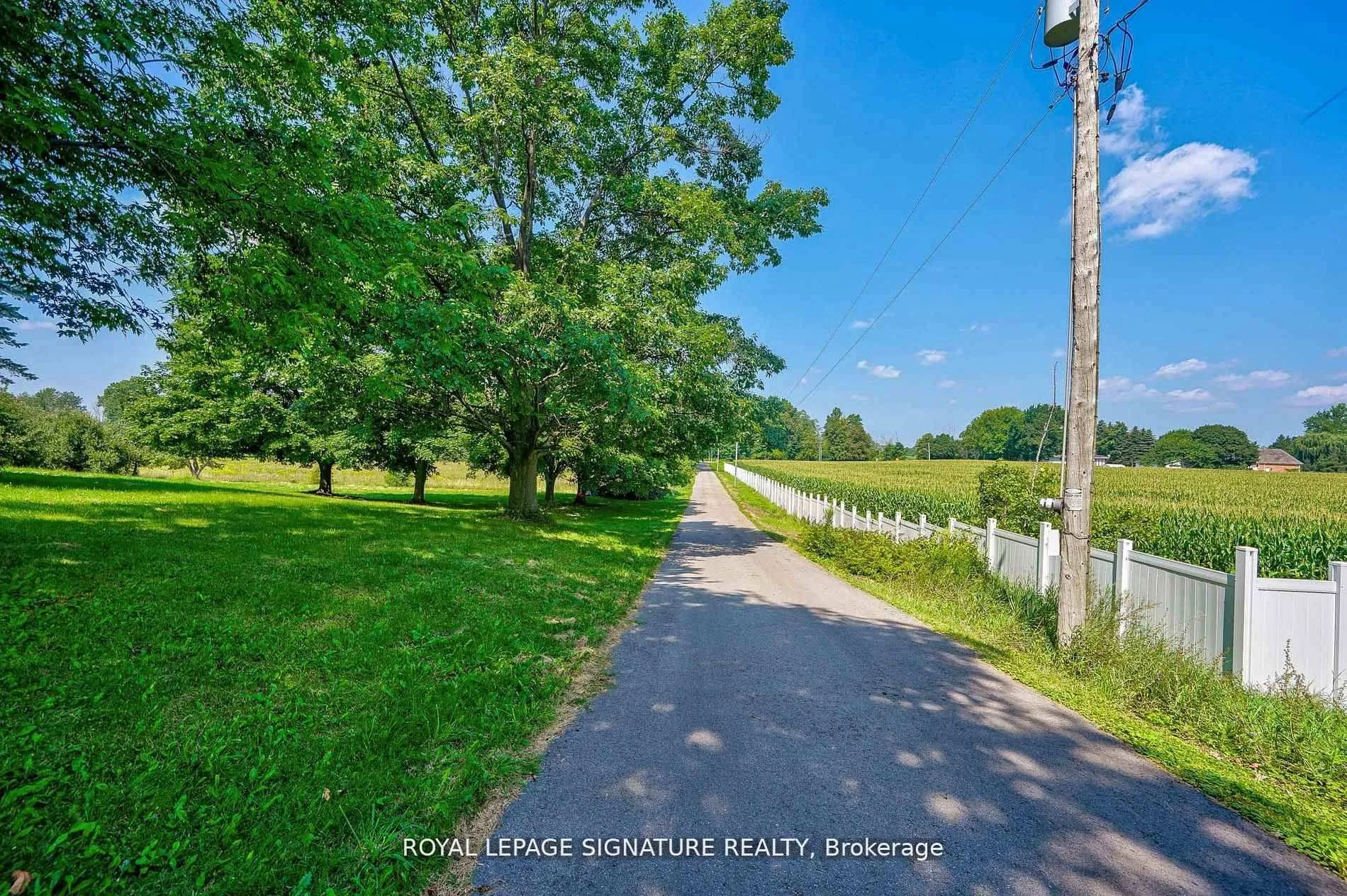 Photo 35 of 424 8th Concession Road, Hamilton, Rural Flamborough — HOMEH